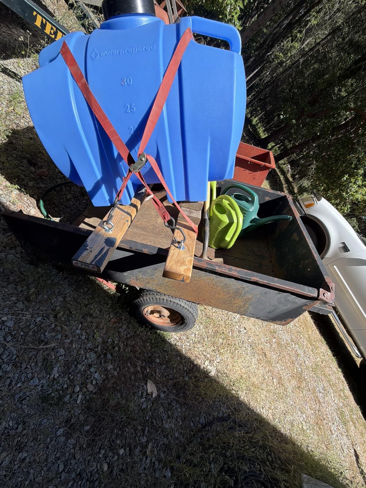 WaterPrepared 35 Gallon Portable Utility Water Tank, Blue customer photo 2