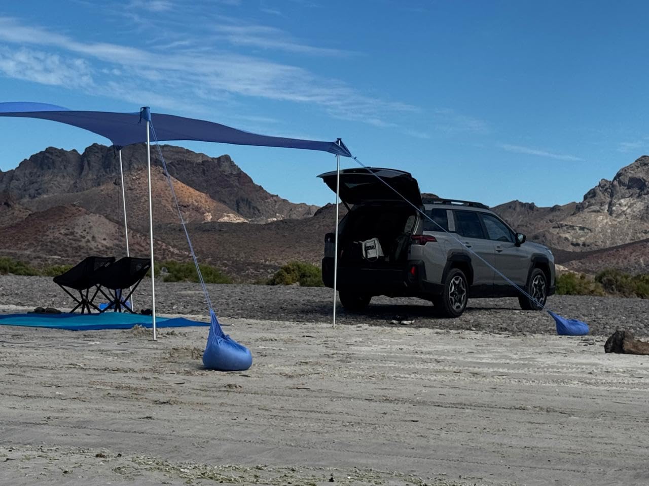 WEKAPO Beach Blanket Sandproof Waterproof, Extra Large Beach Mat, Oversized & Compact Sand Free, Quick Drying Beach Essentials for Vacation, Cruise, Picnic & Camping with Stakes customer photo 2
