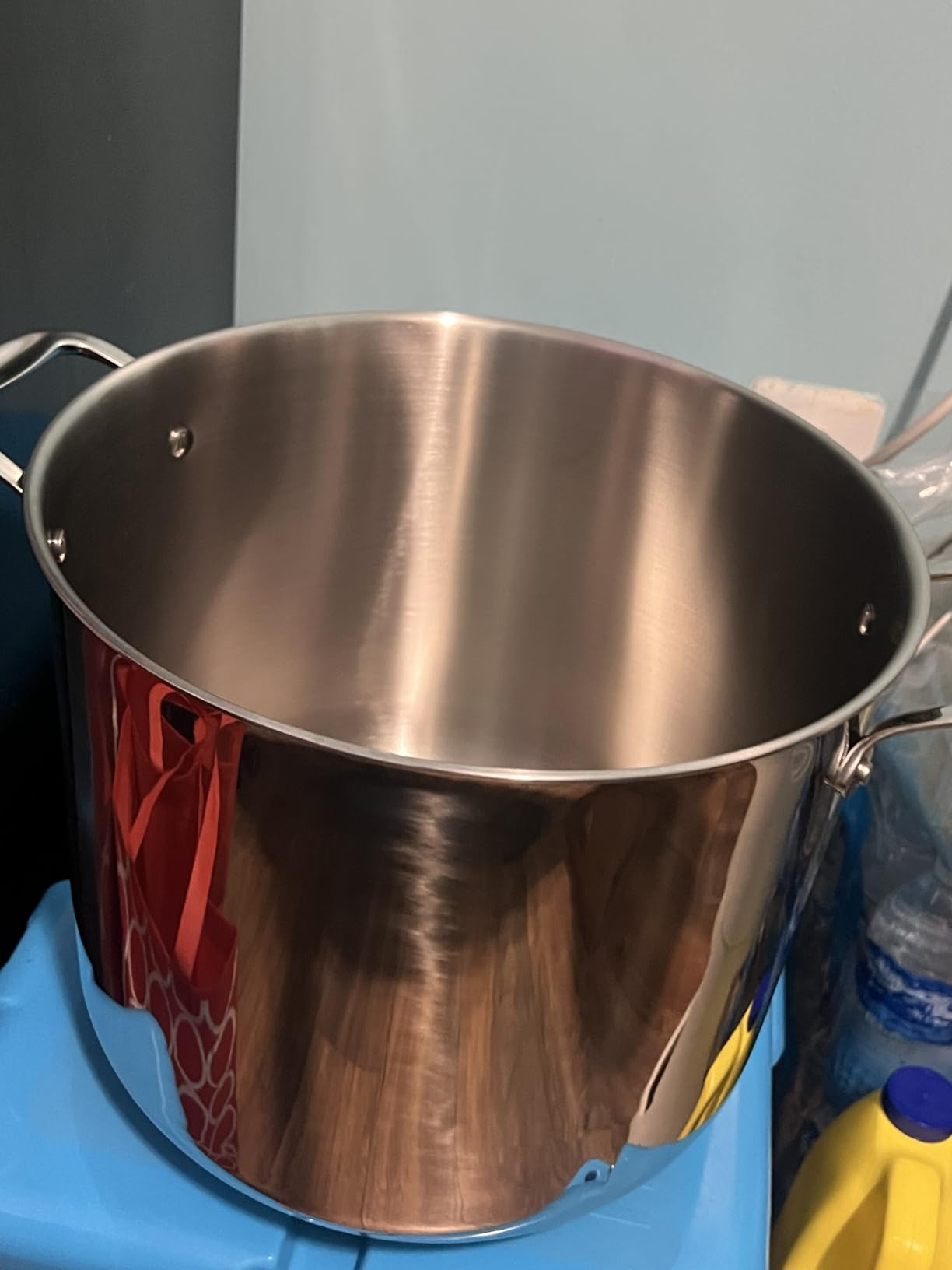 NutriChef 6-Quart Stainless Steel Stockpot – 18/8 Food Grade Heavy-Duty Induction-Compatible Pot with See-Through Lid, Ideal for Stews, Broths, Simmering & Soups, Dishwasher Safe – NCSP6 customer photo 2