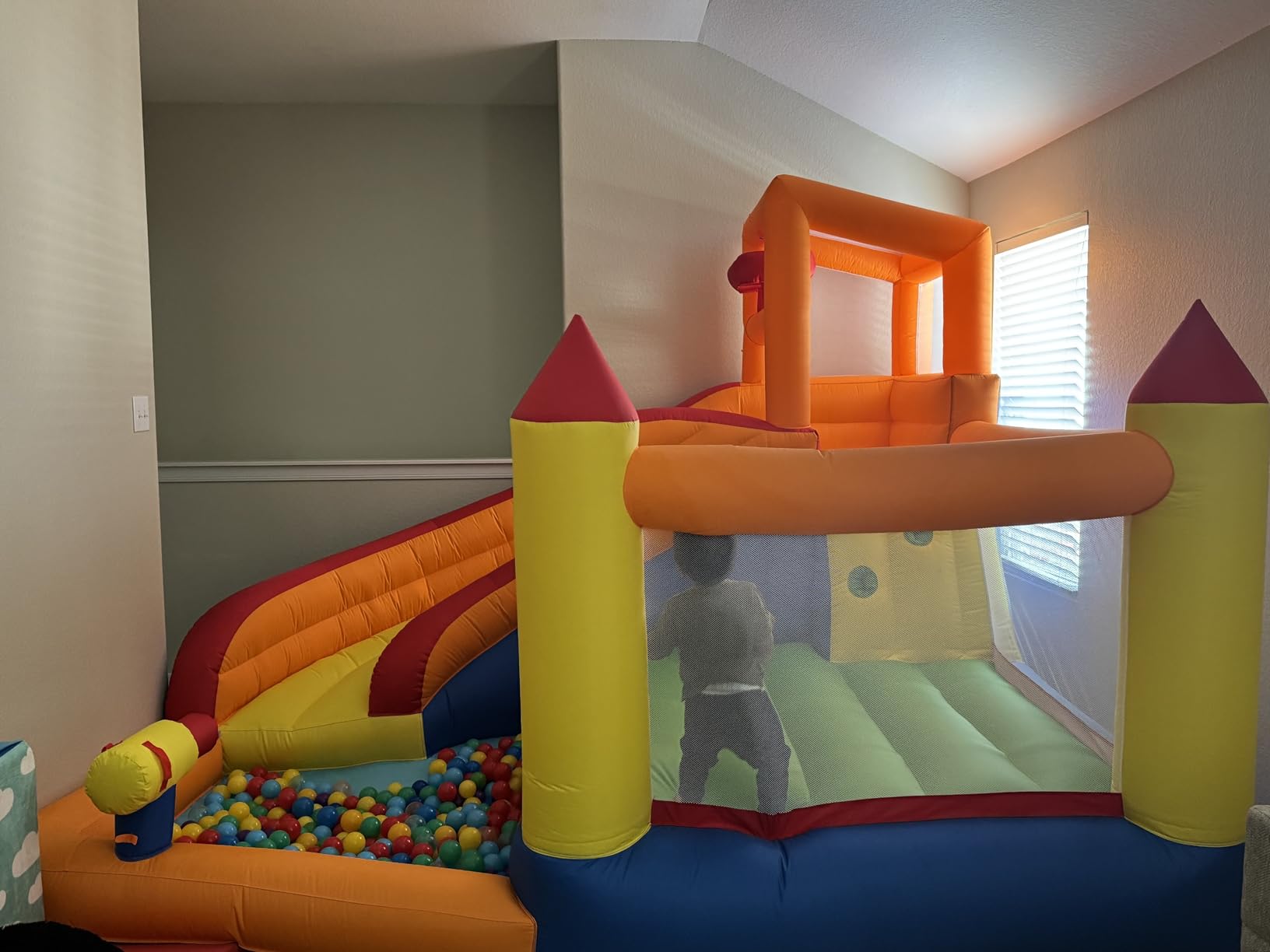 HuaKastro Inflatable Water Slide Bounce House for Kids with Pool, 5-in-1 Indoor/Outdoor Blow Up Play Center for Climbing, Sliding, Jumping & Splashing Fun, Blower Included customer photo 1