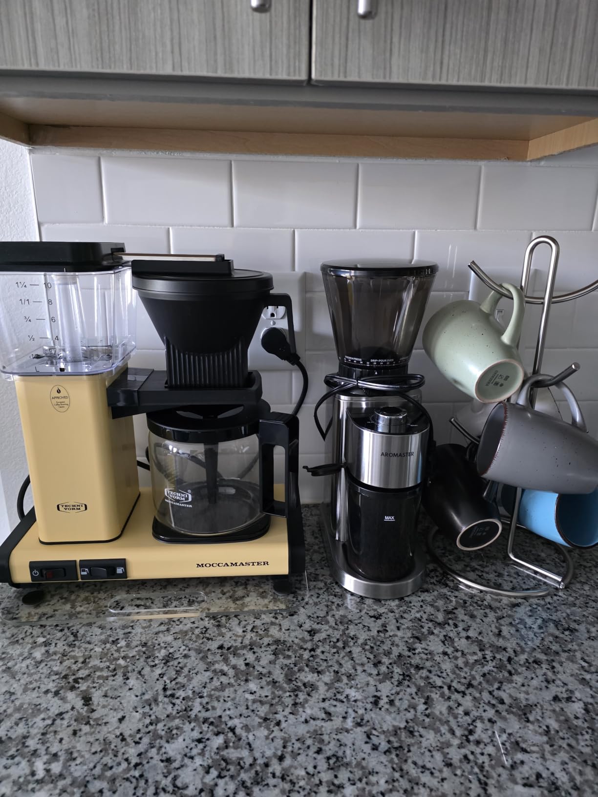 Technivorm Moccamaster 53941 KBGV Select 10-Cup Coffee Maker, Polished Silver, 40 ounce, 1.25l customer photo 2