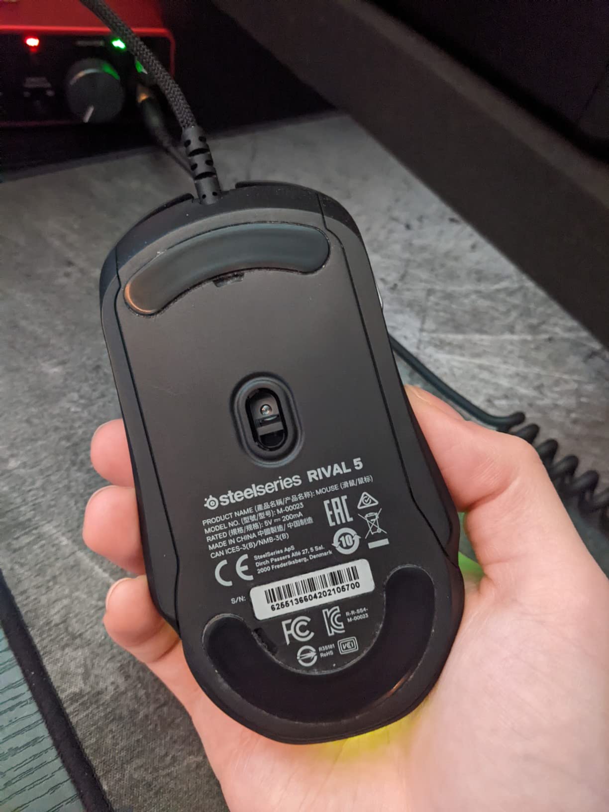 SteelSeries Rival 5 Gaming Mouse with PrismSync RGB Lighting and 9 Programmable Buttons – FPS, MOBA, MMO, Battle Royale – 18,000 CPI TrueMove Air Optical Sensor - Black customer photo 2