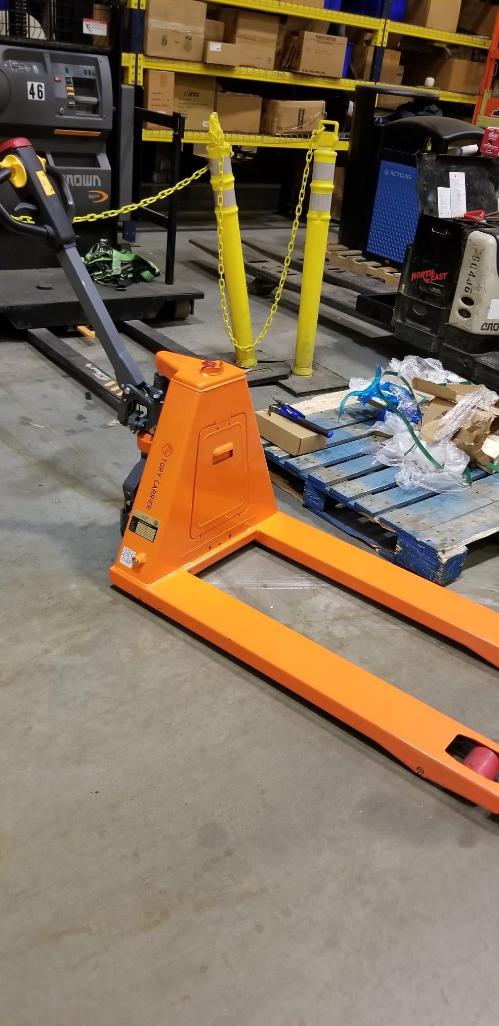 Tory Carrier Full Electric Pallet Jack, 3300lbs Capacity, 48 X 27 Forks customer photo 2
