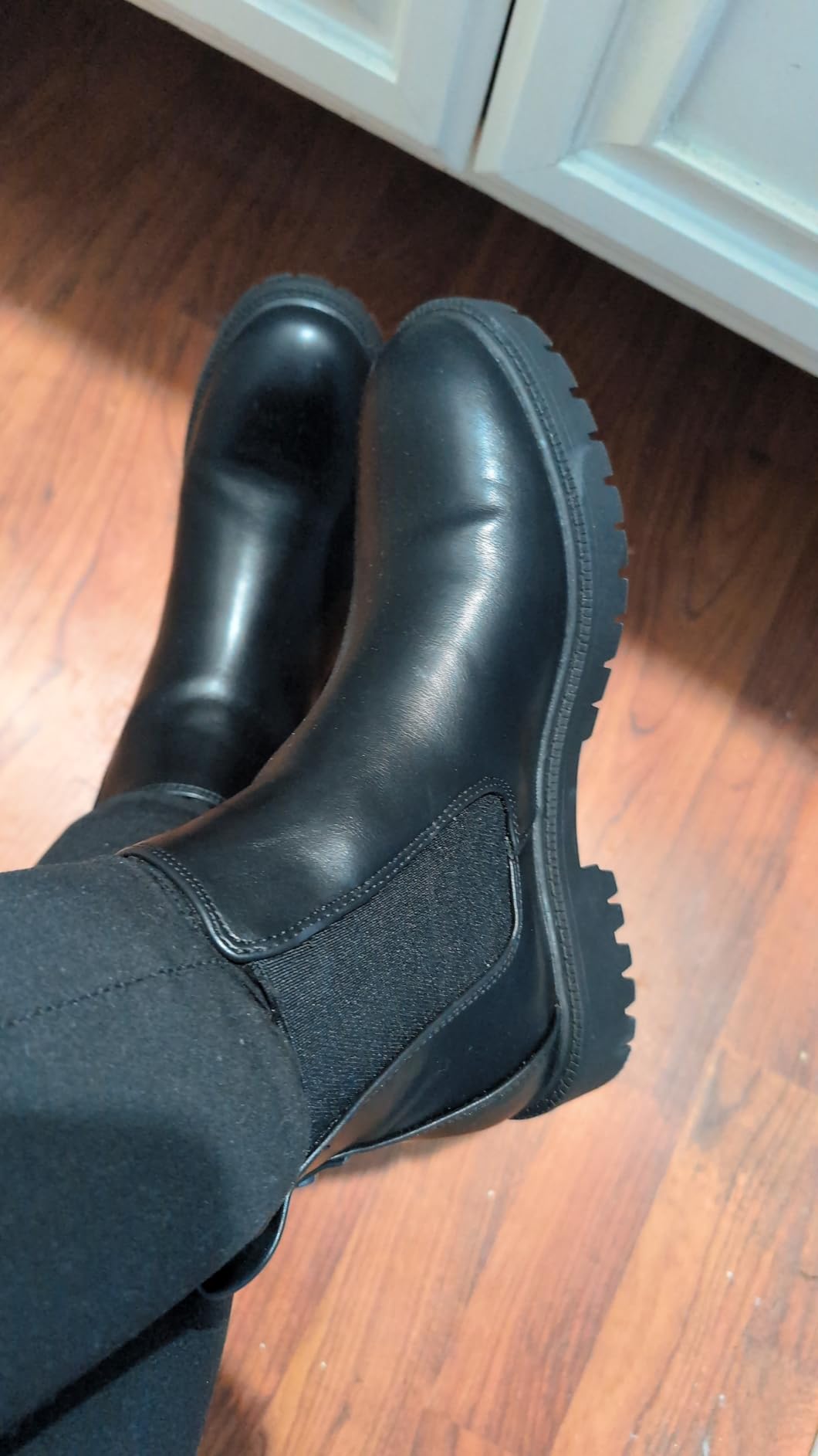 DREAM PAIRS Women's Chelsea Ankle Boots Shoes customer photo 1
