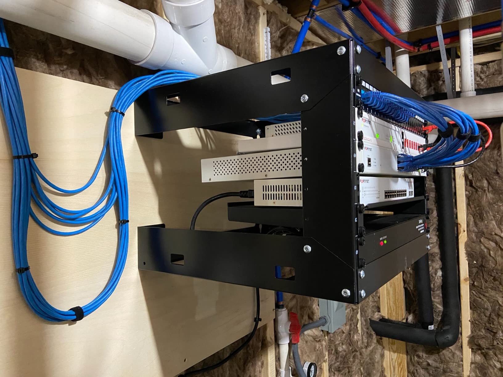 6U Wall Mount Rack Open Frame 19 Inch Server Equipment Network Cabinet 18 inches Depth Black by Tedgetal customer photo 1