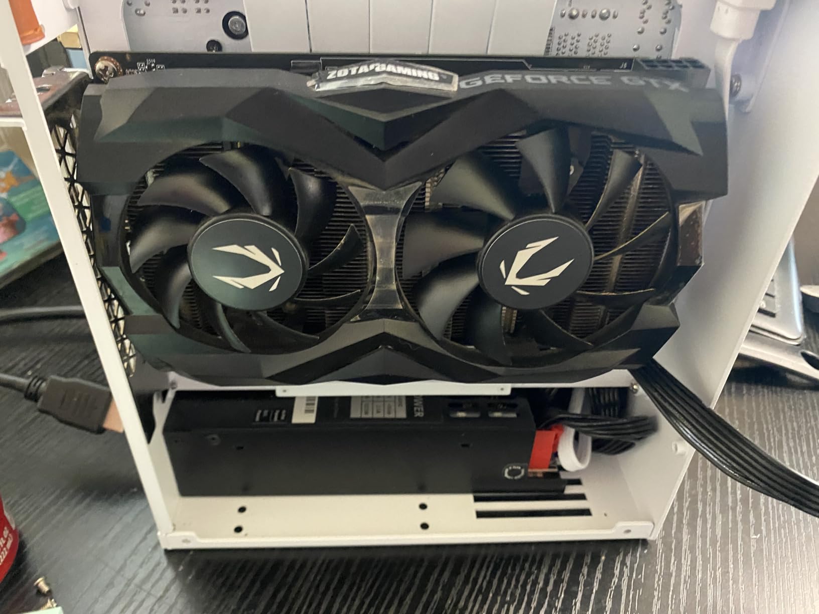 SGPC K39 5L Mini ITX Case, Portable SFF Gaming Chassis, White Standard Edition customer photo 2