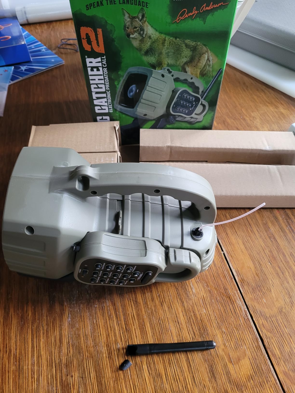 Primos Hunting Dogg Catcher 2 Electronic Predator Call with 100 Yard Remote and 12 Randy Anderson Sounds 3851,Multi customer photo 2