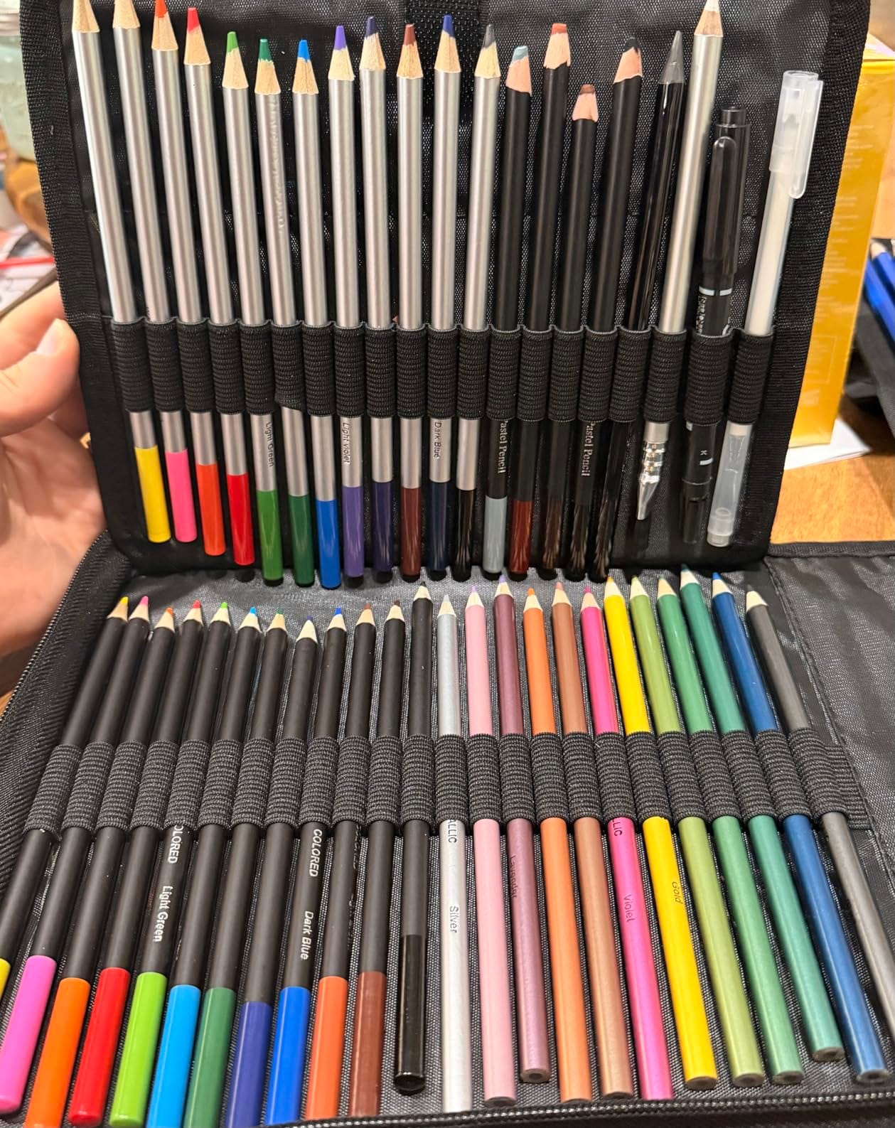KALOUR Premium 144 Drawing Pencil Set,including 120 Colored Pencils and 24 Sketch Kit,Art Pencil Kit in Zippered Travel Case, for Drawing,Sketching and Coloring,Ideal for Beginner,Artists and Adults customer photo 1