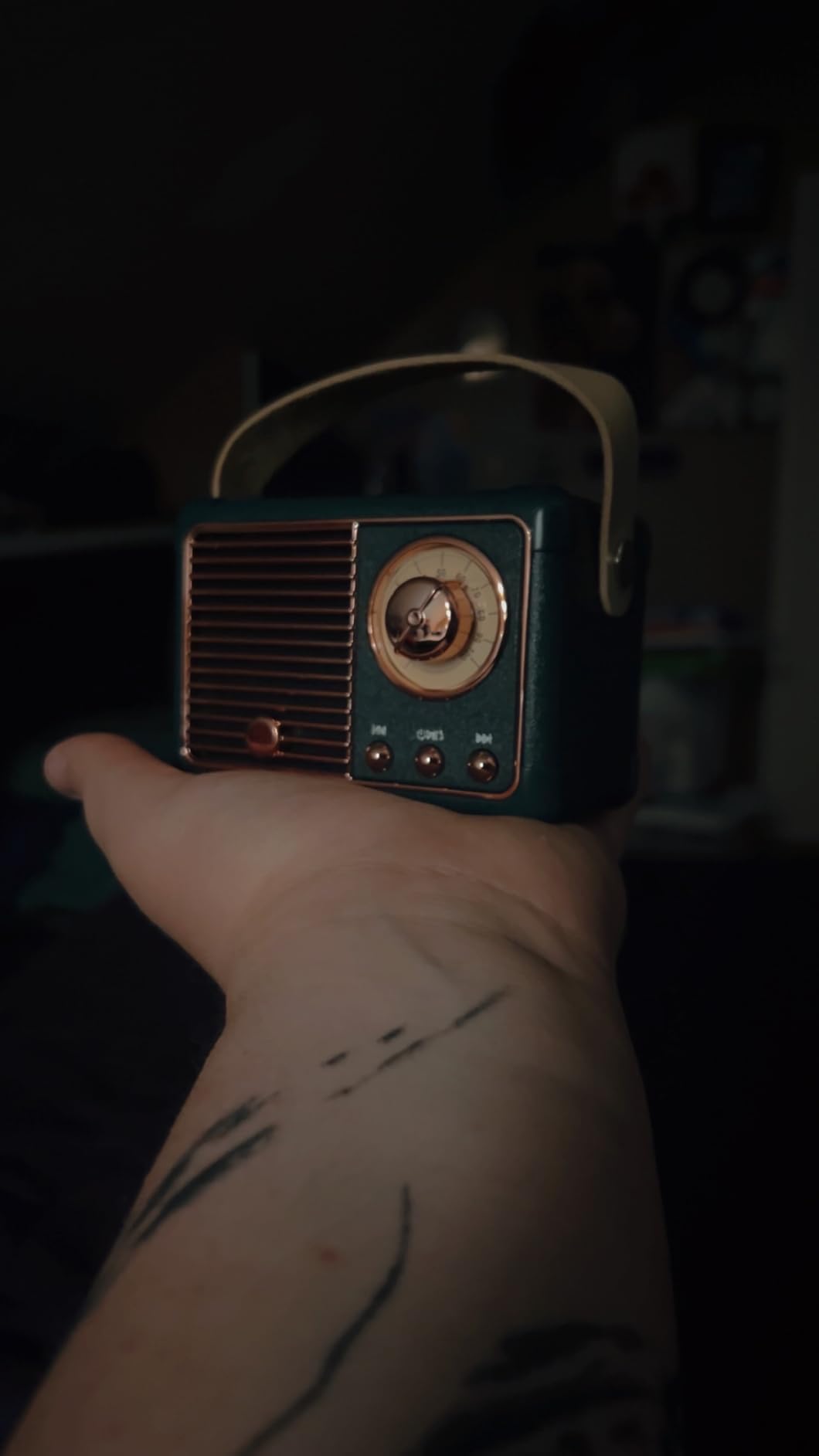 Dosmix Retro Bluetooth Speaker,Small Vintage Decor,Cute Birthday Gifts Blue customer photo 1