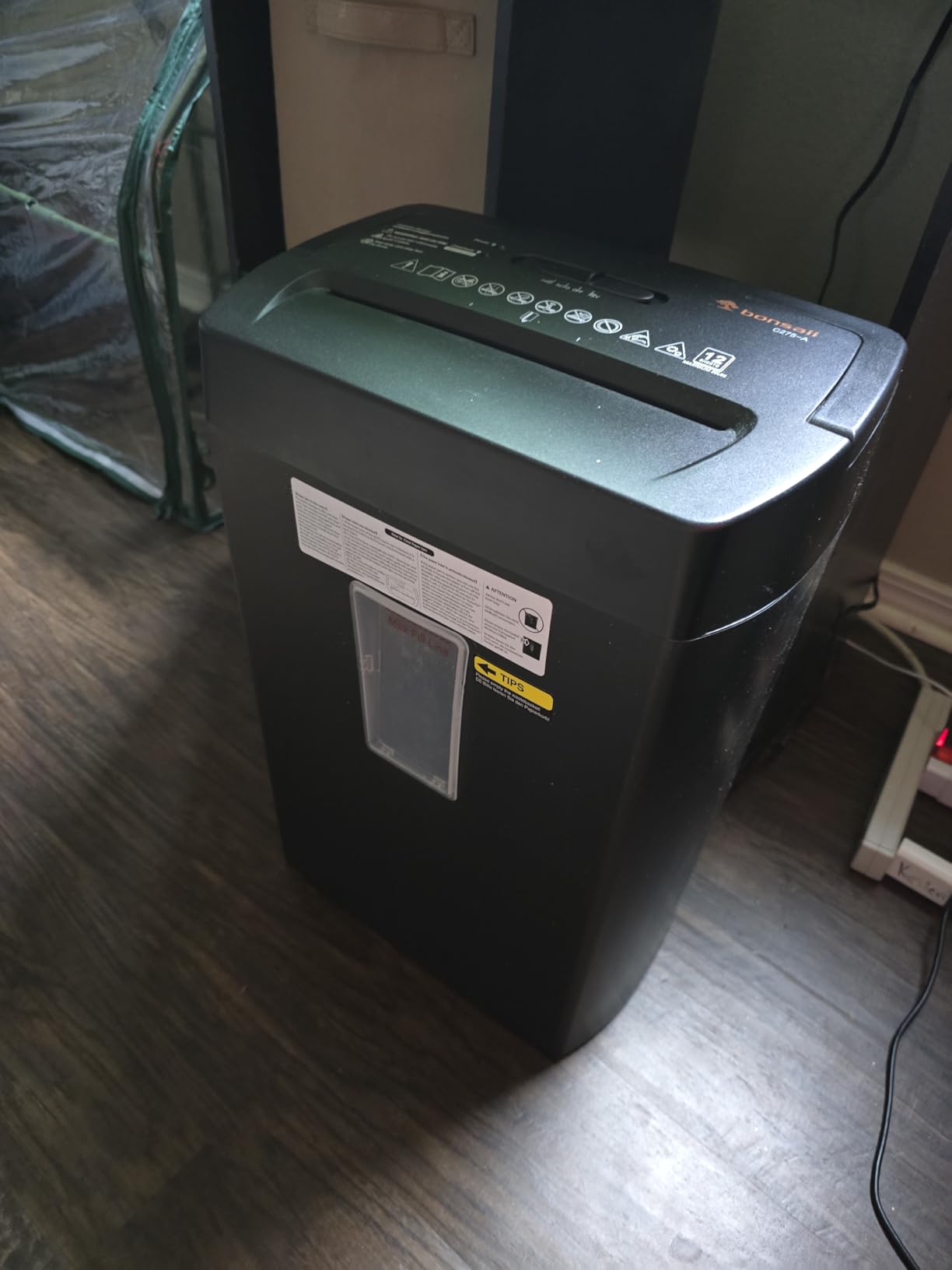 Bonsaii 12-Sheet Cross Cut Paper Shredder, 5.5 Gal Home Office Heavy Duty Shredder for Paper, Credit Card, Mail, Staples, with Transparent Window, High Security Level P-4 (C275-A) customer photo 1