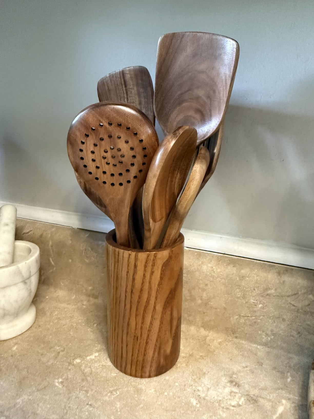 Mooues Wooden Kitchen Utensil Set, 9 Piece Natural Teak with Spoon Rest customer photo 1