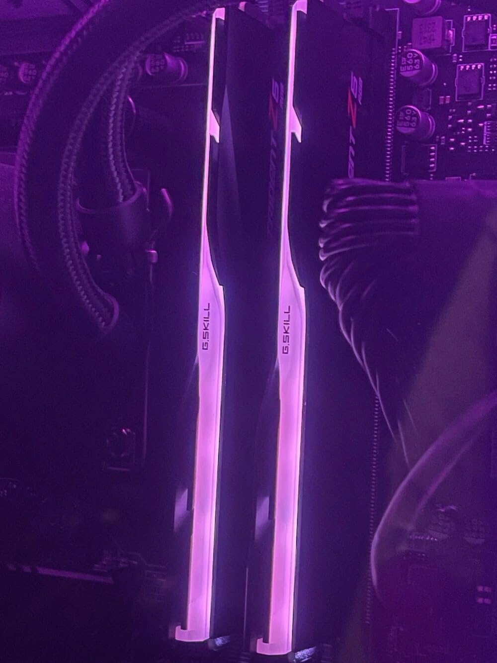 G.SKILL Trident Z5 RGB Series DDR5 RAM (Intel XMP 3.0 & AMD EXPO) 32GB (2x16GB) 6000MT/s CL36-36-36-96 1.35V Desktop Computer Memory U-DIMM - Matte Black (F5-6000J3636F16GA2-TZ5RK) customer photo 1