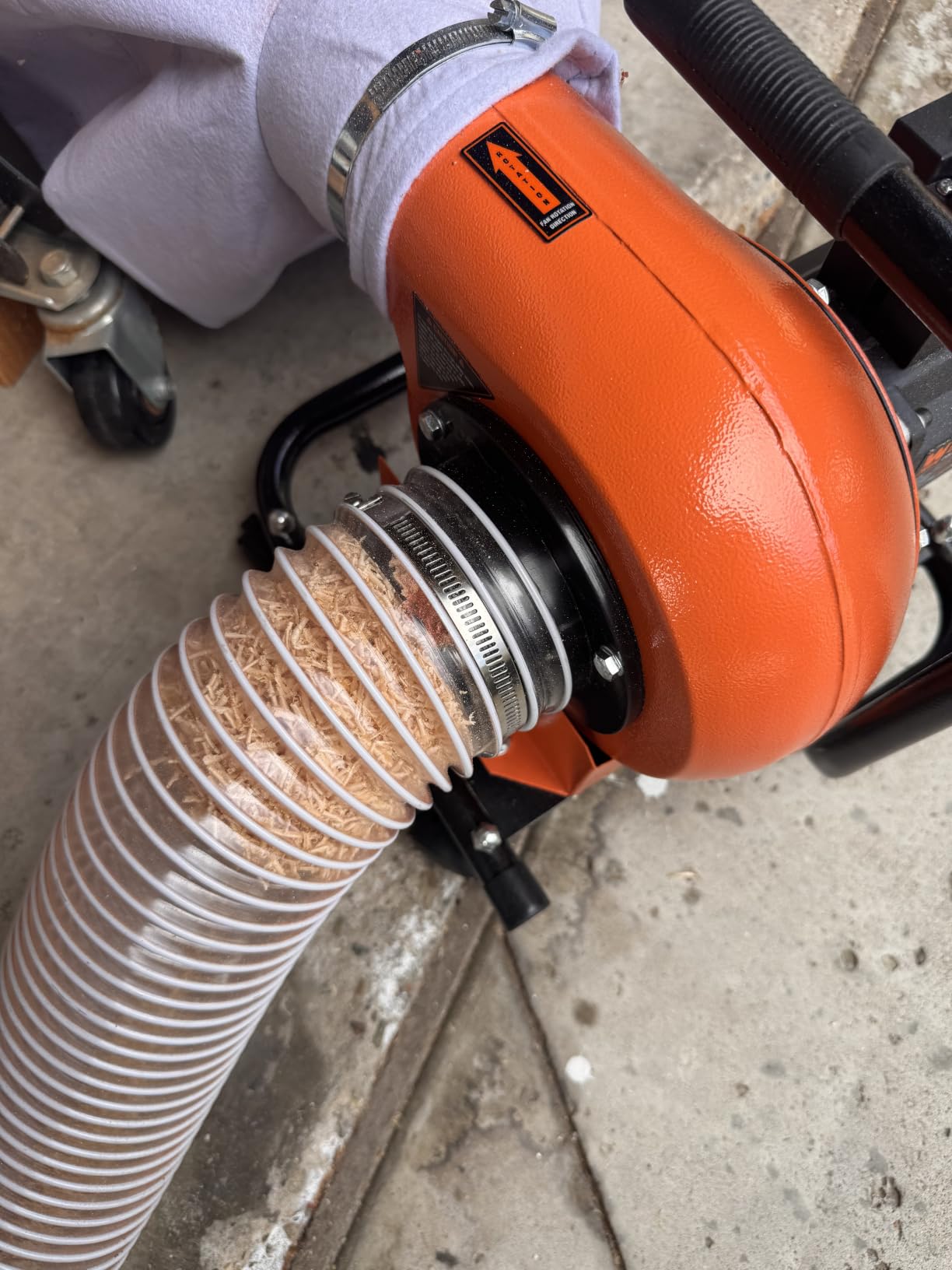 WEN Woodworking Dust Collector, 5.7-Amp Motor with 12-Gallon Bag, Mobile Base, and Optional Wall Mount (DC3401) customer photo 2