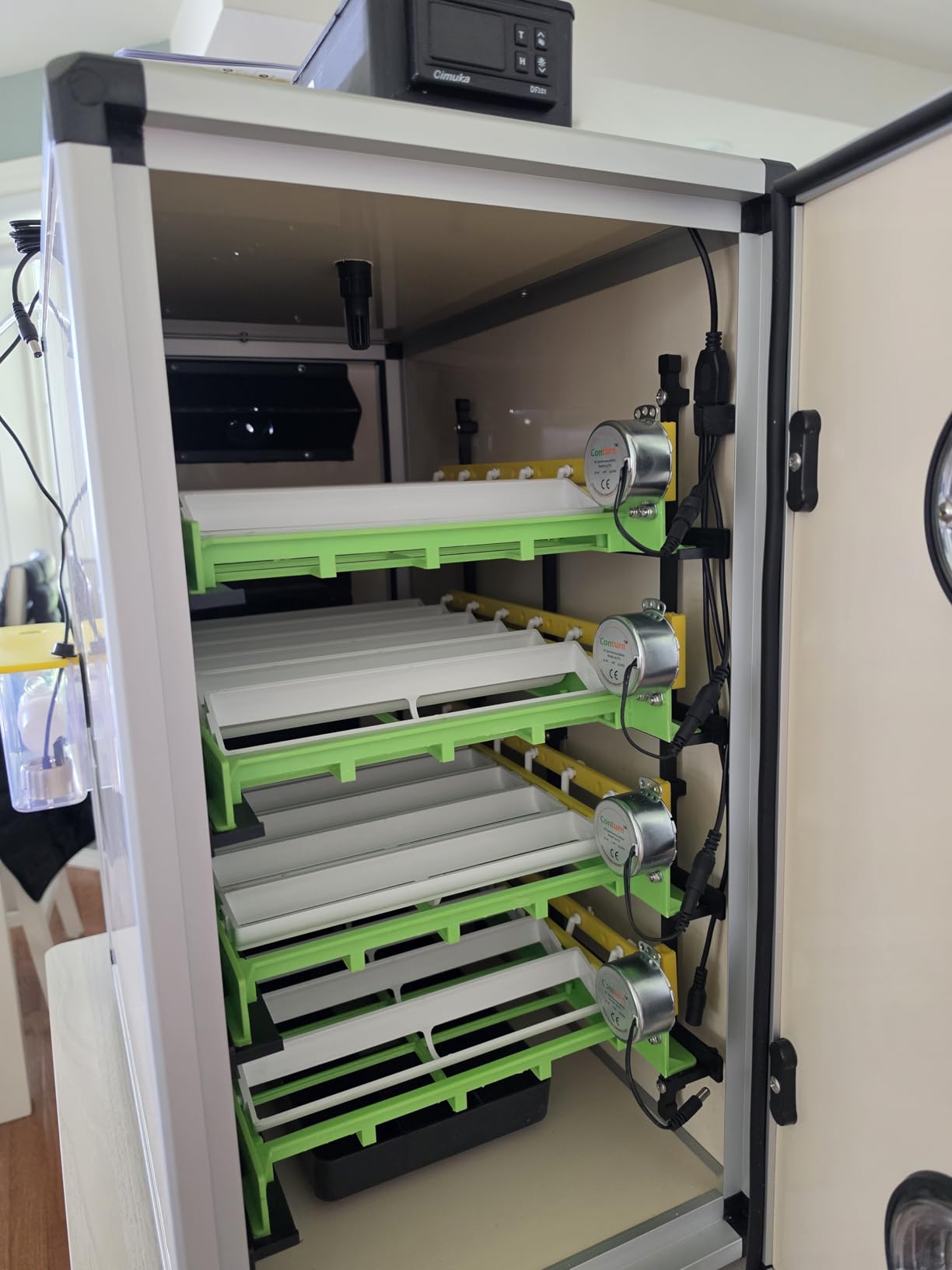 Hatching Time Incubators for Hatching Eggs, CT120SH Egg Setter & Hatcher customer photo 2