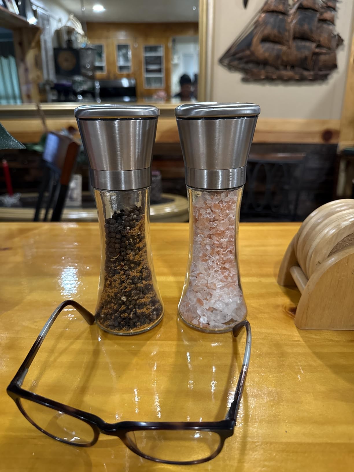 Manual Salt and Pepper Grinder Set of 2, Refillable Stainless Steel Mills customer photo 2