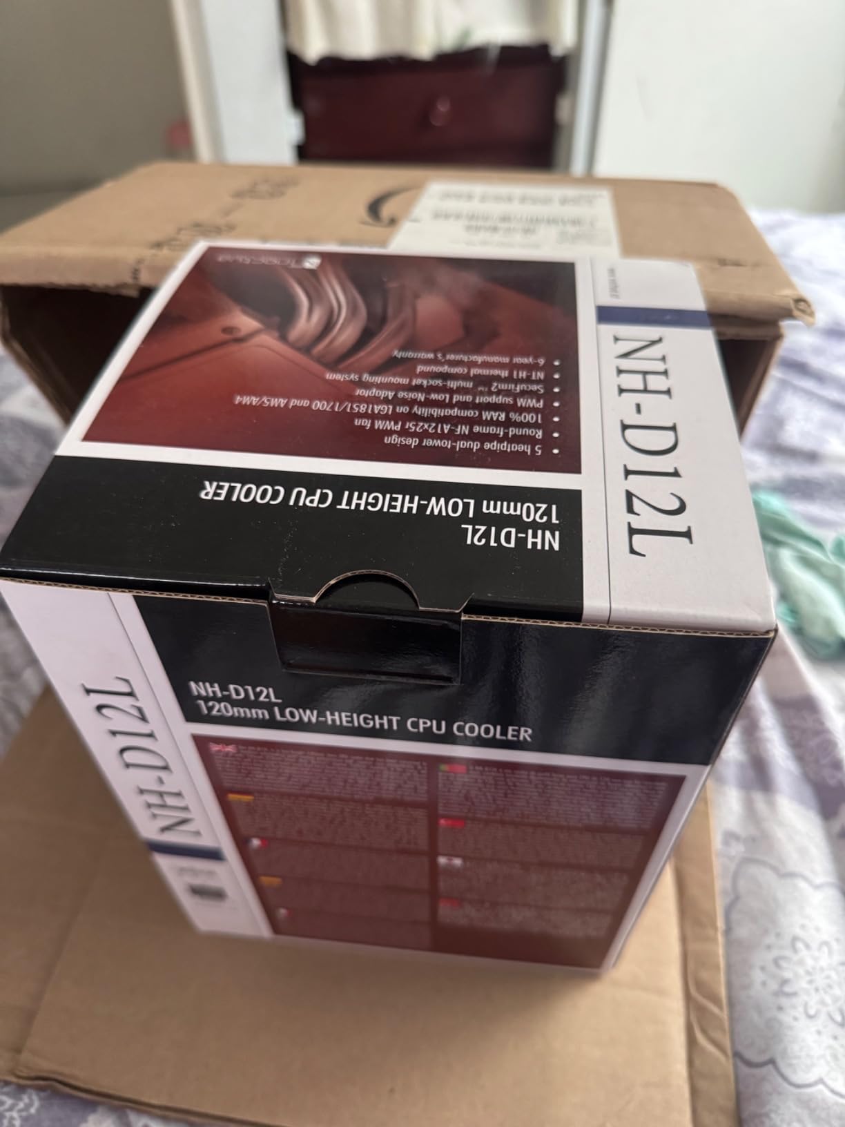 Noctua NH-D12L, Quiet High-Performance Dual-Tower CPU Cooler customer photo 2