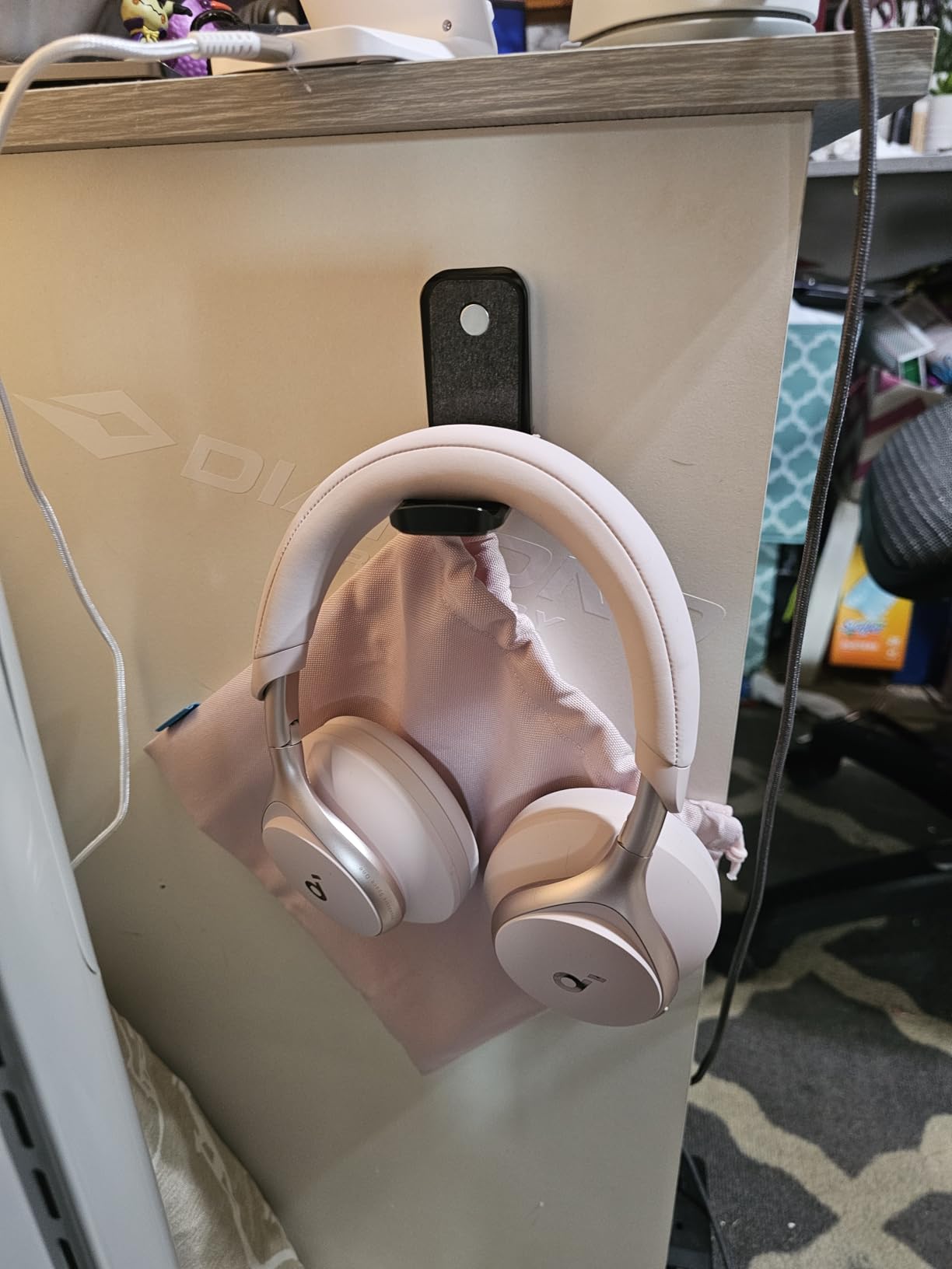 Lamicall Headphone Stand, Sticky Headset Hanger, Adhesive Headphone Holder customer photo 2