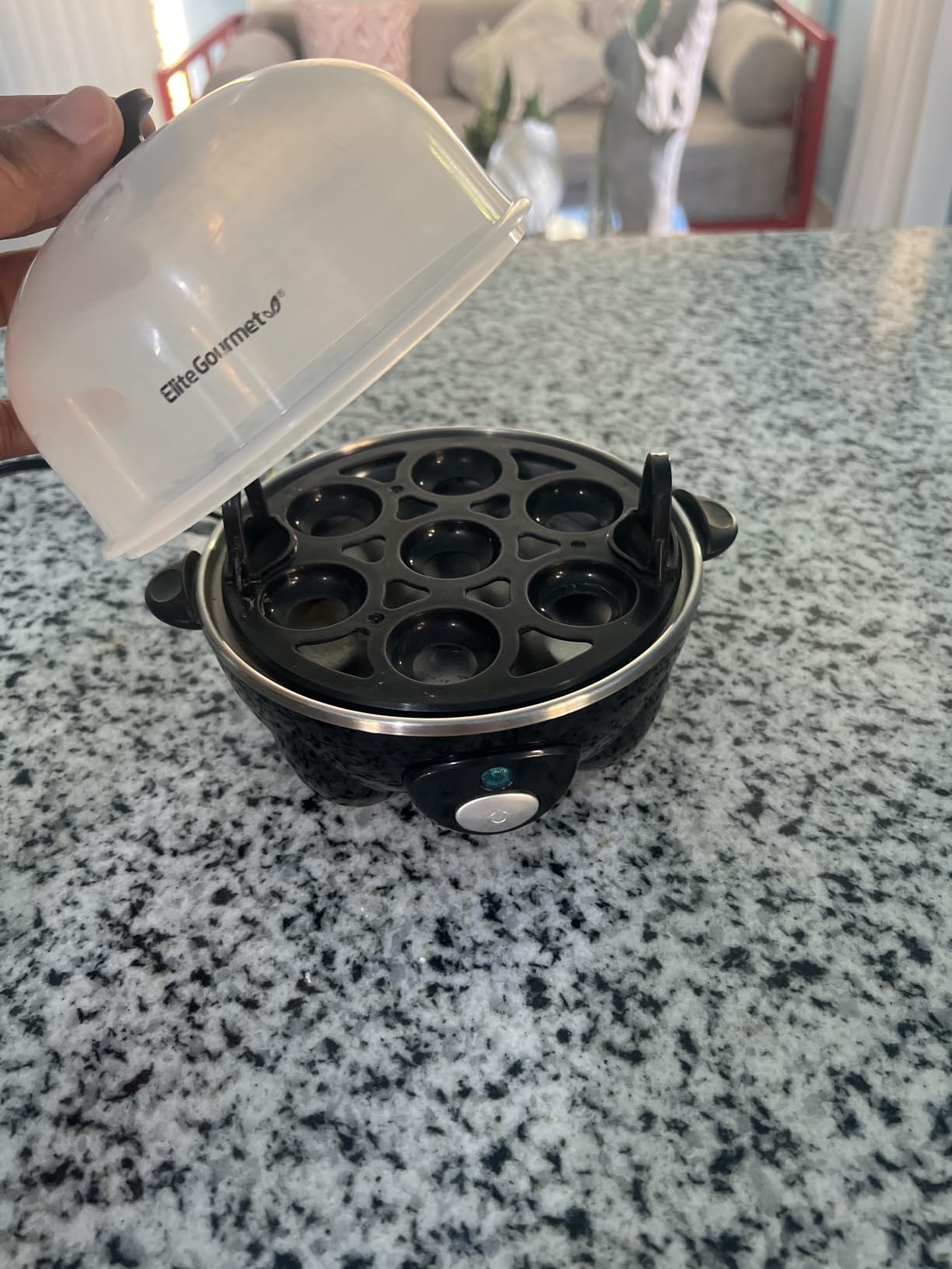Elite Gourmet EGC-007B Rapid Egg Cooker, 7-Egg Poacher/Omelet Maker, Black | Easy-to-peel hard, medium, or soft-boiled eggs - auto shut-off, alarm, 16-recipe booklet included customer photo 2