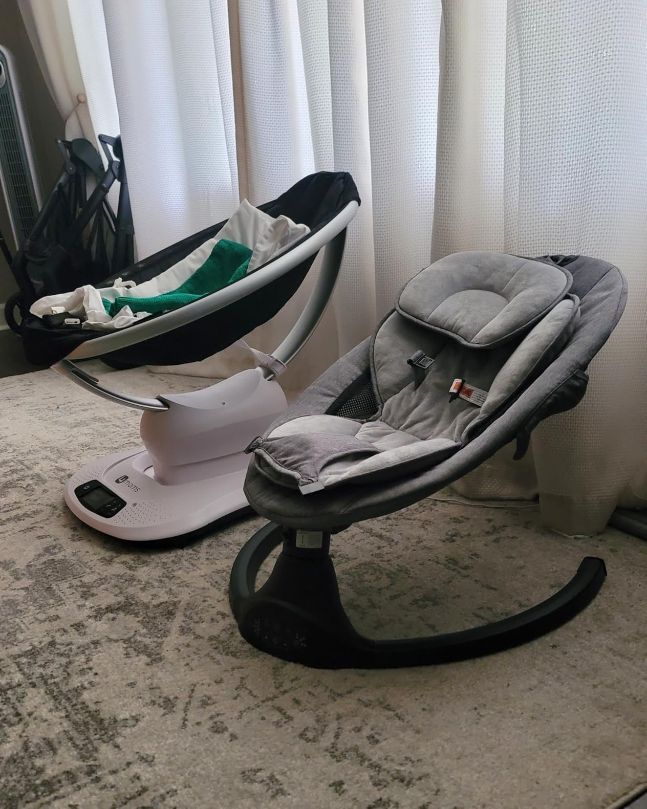 LAREX Baby Swing for Infants to Toddler with Remote Control & Bluetooth customer photo 2
