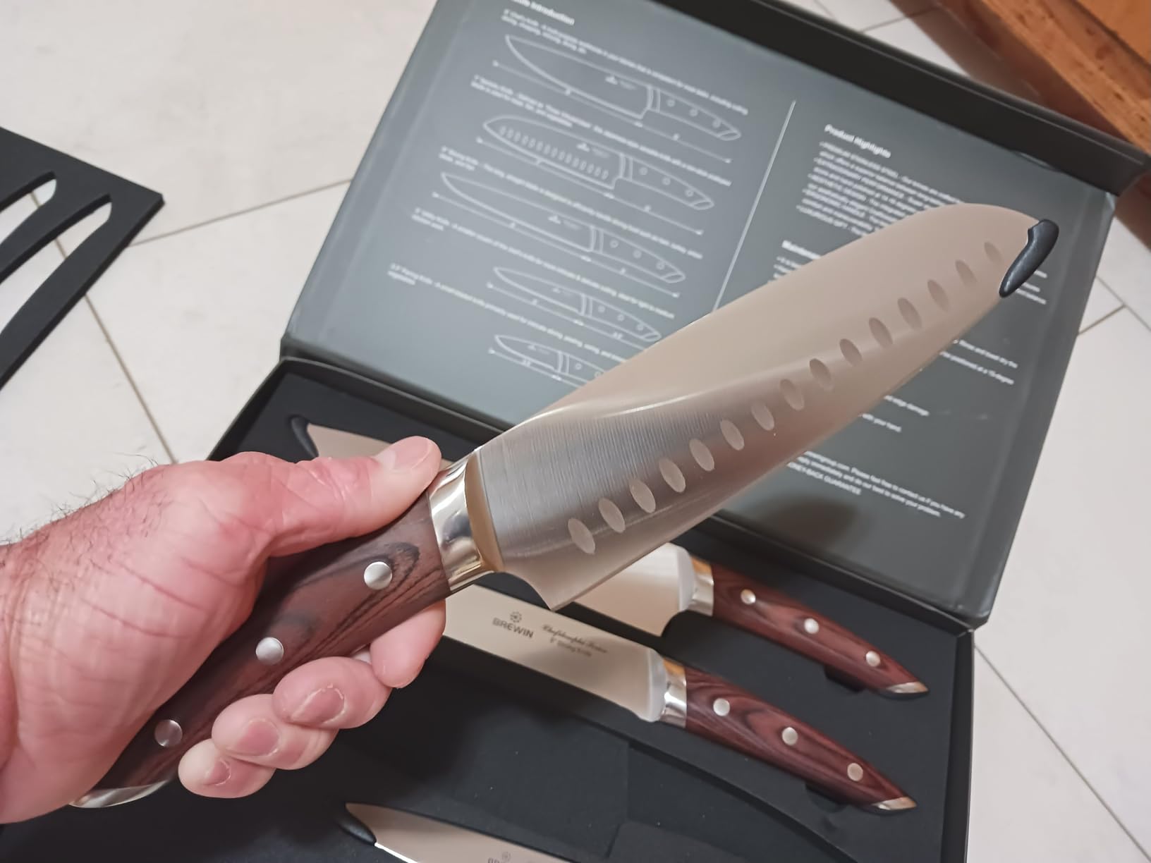 Brewin CHEFILOSOPHI Japanese Chef Knife Set 5 PCS with Elegant Red Pakkawood Handle Ergonomic Design,Professional Ultra Sharp Kitchen Knives for Cooking High Carbon Stainless Steel customer photo 2