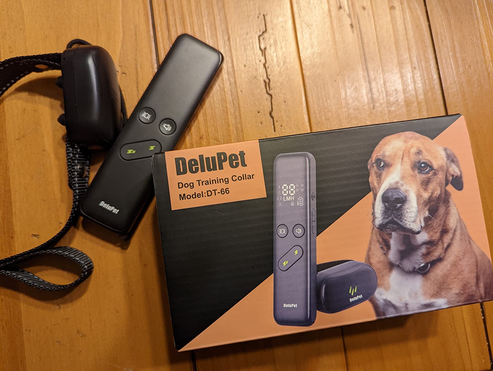 Dog Shock Collar, Electric Dog Training Collar with Remote & 4-Channels customer photo 2