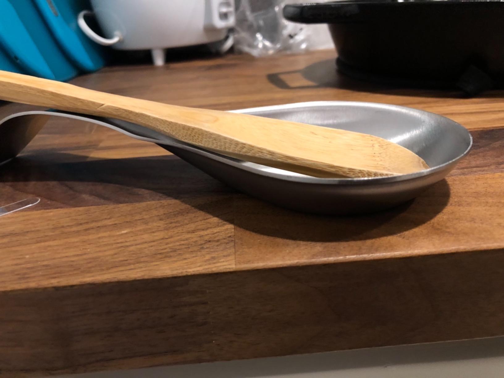 OGGI Stainless Steel Spoon Rest- Long Handle Holds Kitchen Utensils in Place, Great Spoon Rest for Counter, Stove Top, or Coffee Station; Kitchen Accessories, Utensil Rest, Black customer photo 1