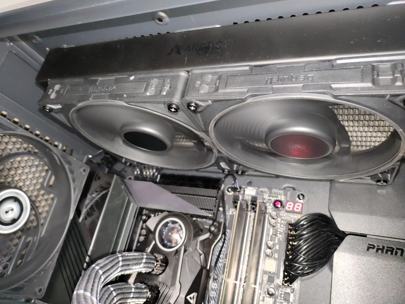 be quiet! Silent Wings Pro 4 140mm PWM High Speed 2400 RPM Premium Low Noise Cooling Fan | 4-Pin | BL099 customer photo 1