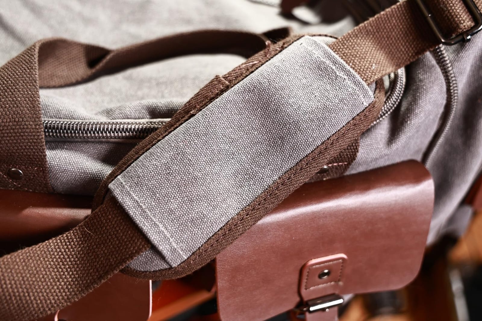 Wildroad Waxed Canvas Duffle Bag - 50L Weekender Overnight Travel Bag | Gifts for Men, Holiday Birthday Gift for Dad, Husband & Partner, Carry-on Size customer photo 1