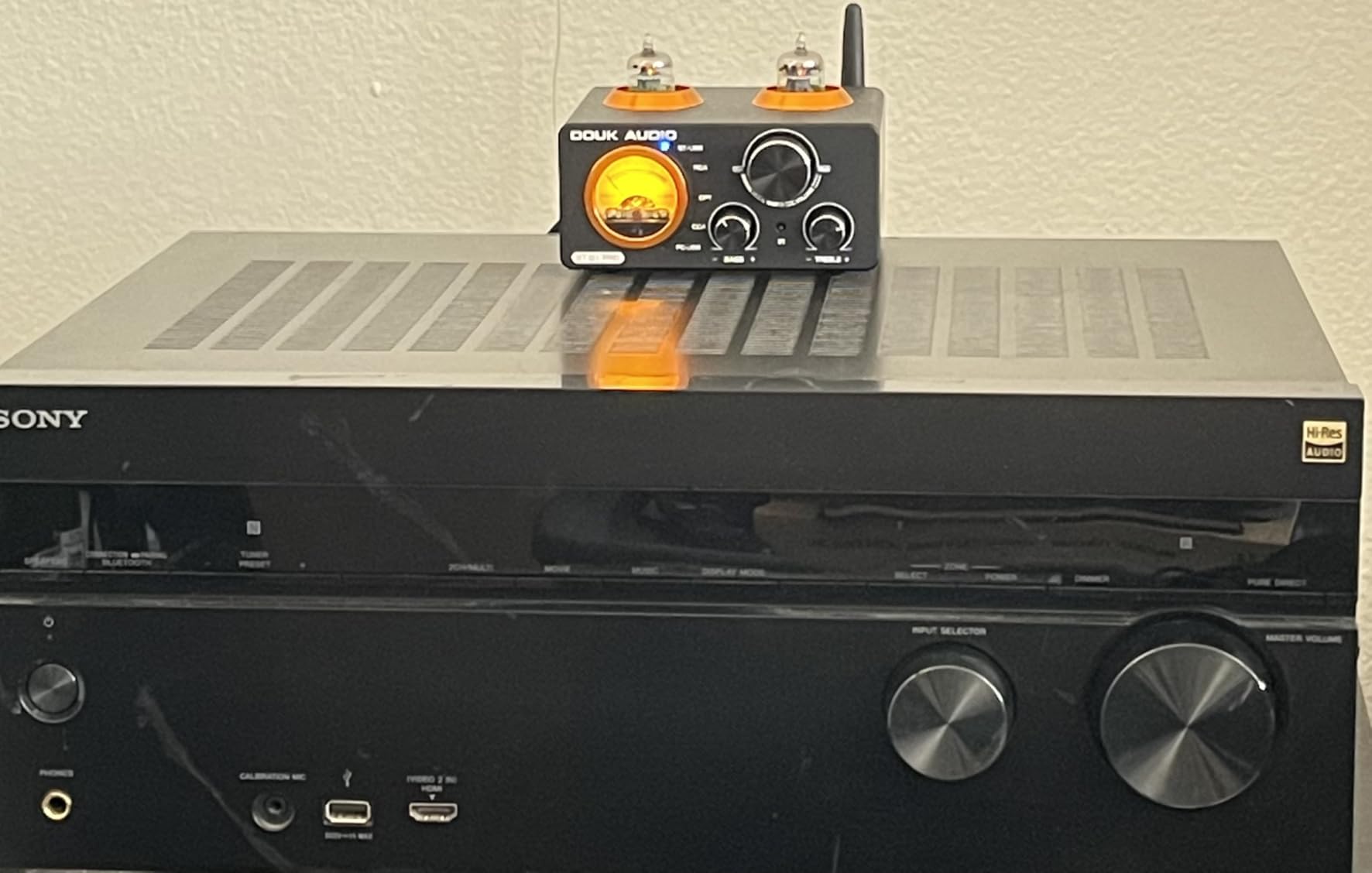 Douk Audio ST-01 PRO 200W Bluetooth Amplifier, 2 Channel Vacuum Tube Power Amp with USB DAC/Coaxial Optical Inputs/VU Meter/Treble Bass Control for Home Theater/Stereo Speakers (Upgrade Version) customer photo 2