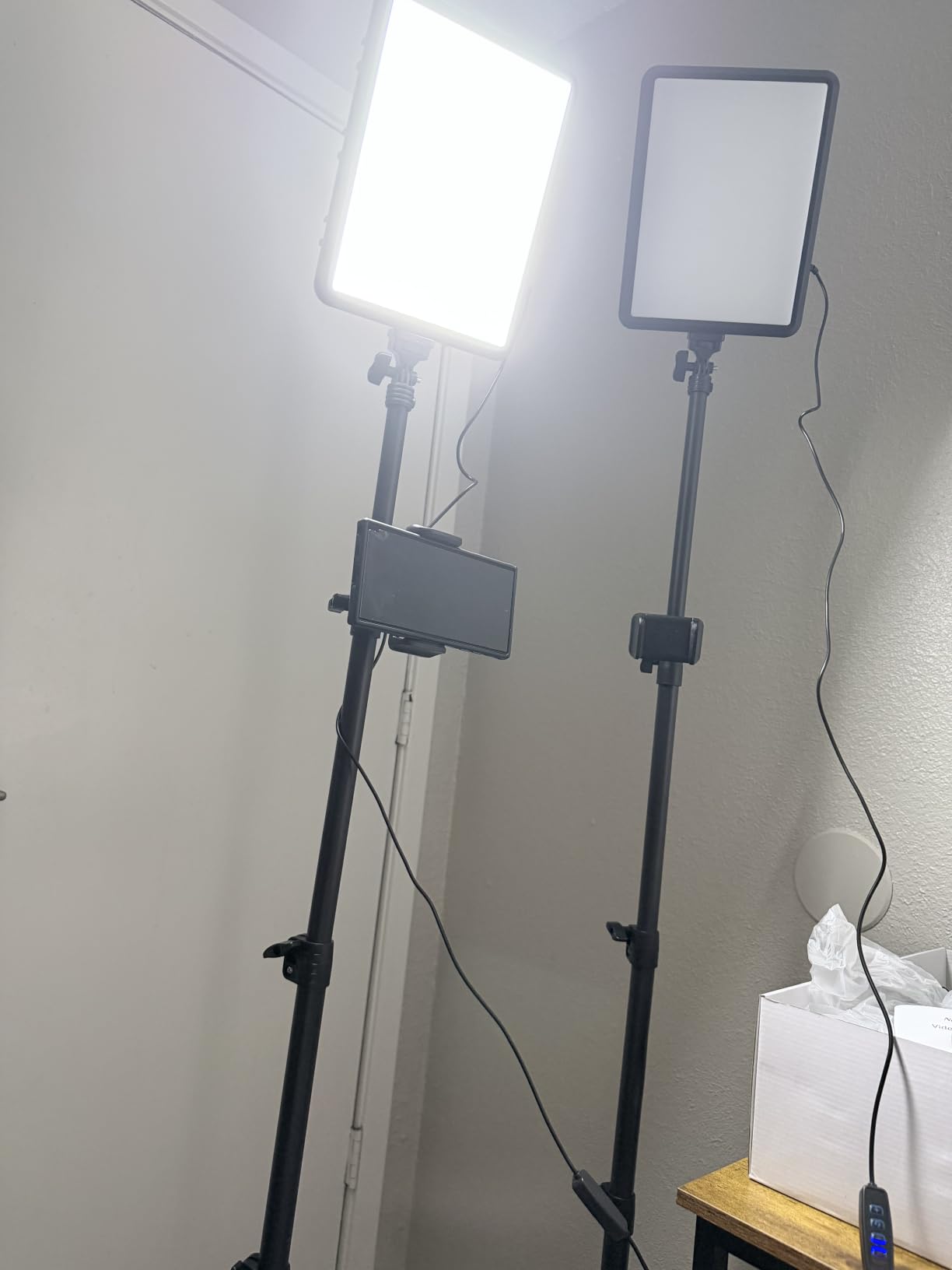 2-Pack LED Video Light Kit, NiceVeedi Studio Light, 2800-6500K Dimmable Photography Lighting Kit with Tripod Stand&Phone Holder, 73