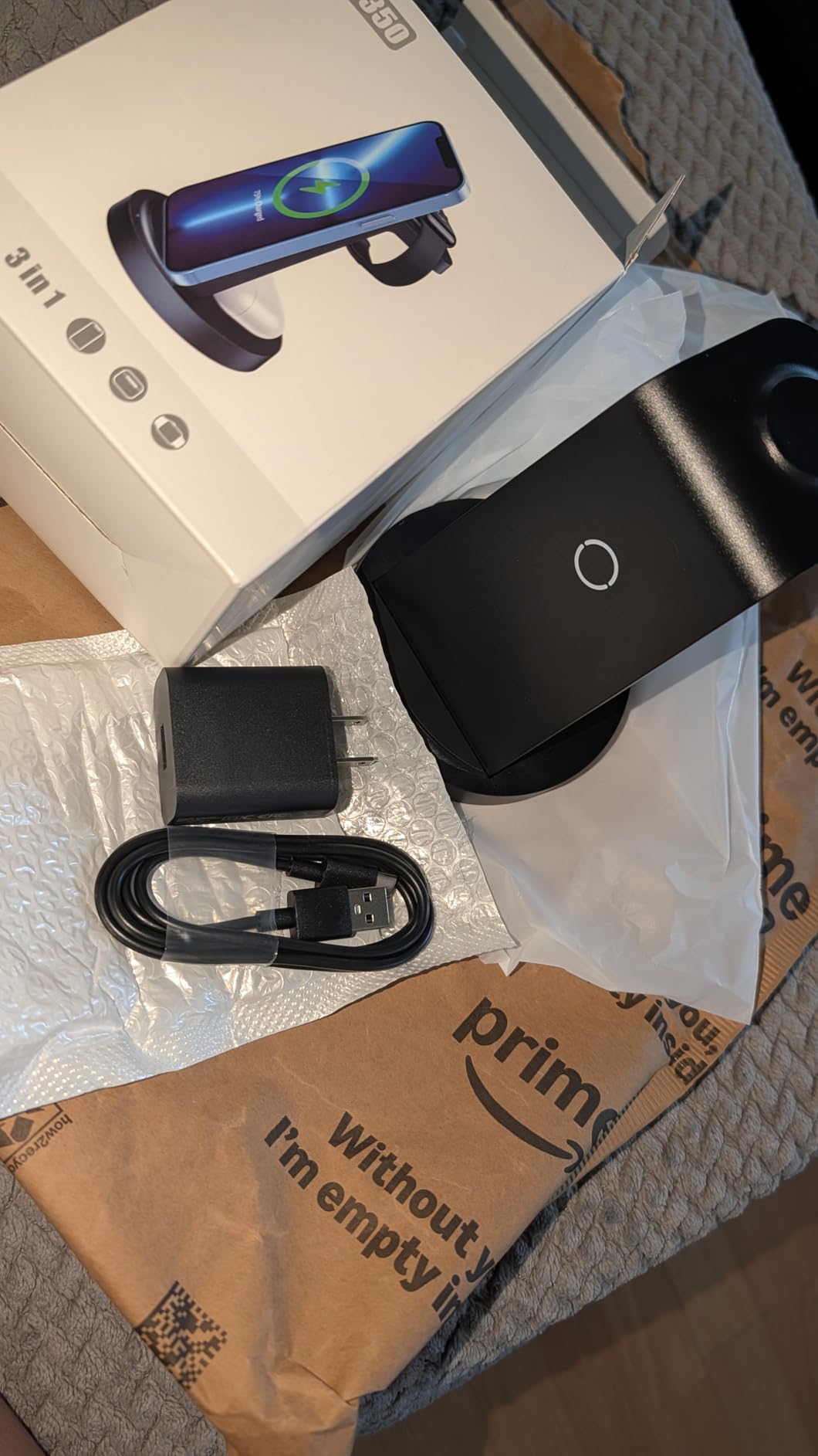 Anlmz 3 in 1 Charging Station - Wireless Charger for Apple Multiple Devices customer photo 2
