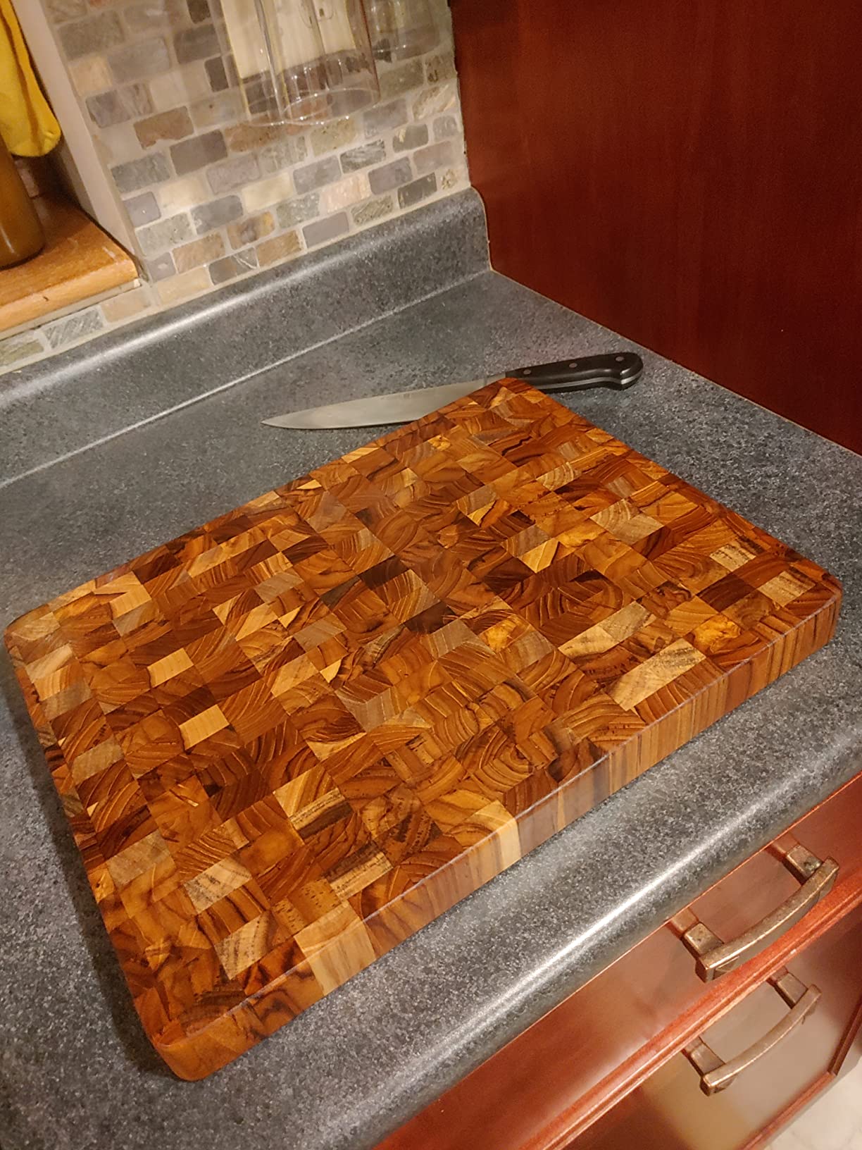 Yes4All Durable Teak Cutting Boards for Kitchen, [17''L x 13''W x 1.5” Thick] Medium End Grain Cutting Board, Pre Oiled Wood Cutting Boards, Thick Chopping Board w/Juice Grooves and Easy Grip Handle customer photo 2