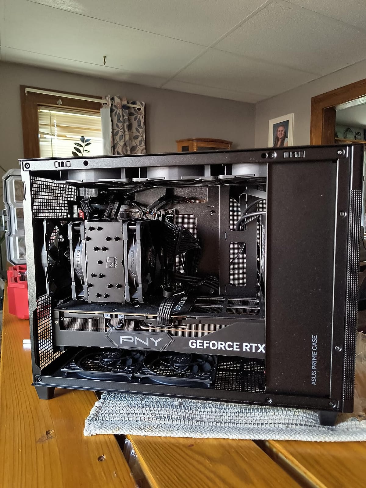 PNY GeForce RTX 4090, 24GB GDDR6X, Verto Triple Fan, Graphics Card, DLSS 3, 384-Bit, PCIe 4.0, HDMI/DisplayPort, NVIDIA, Desktop Computers, Gaming PCs, Workstations customer photo 2