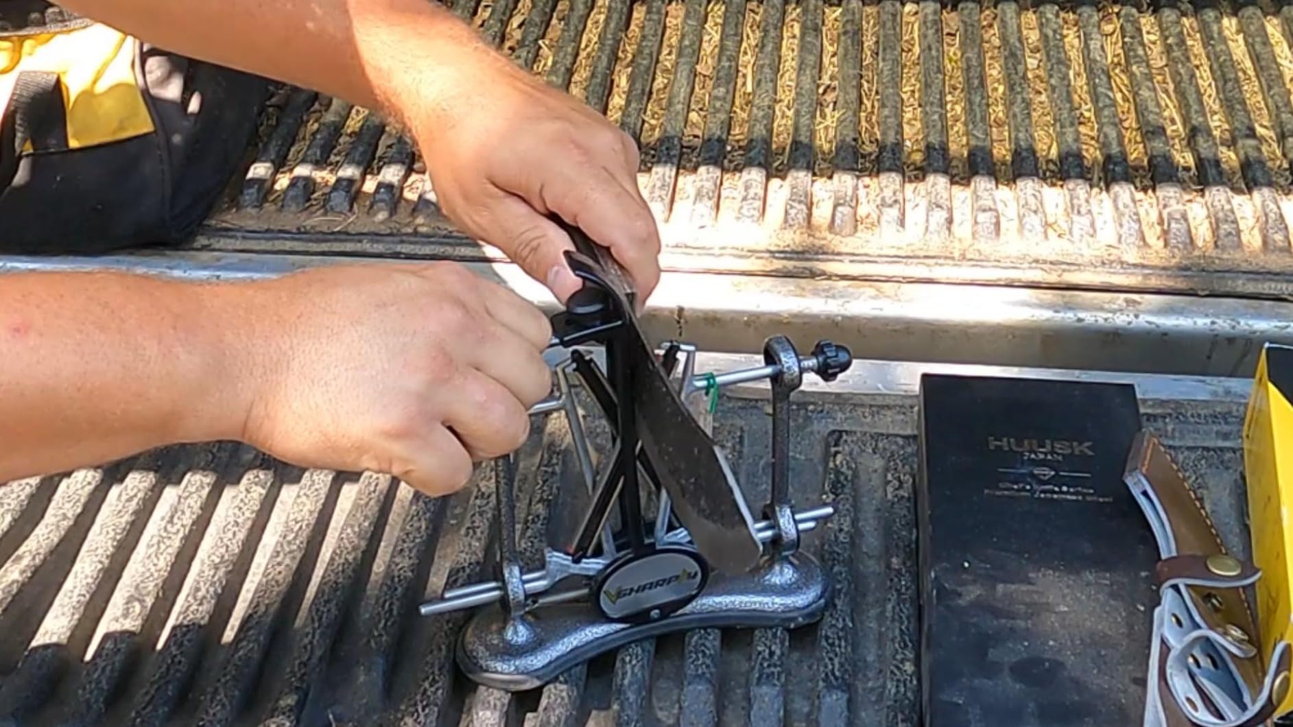 Warthog V-Sharp A4 Knife Sharpener, Diamond Rods, Metal Frame, GM Grey | Professional knife sharpening system, adjustable angles, sharpens simultaneously, diamond hones, chefs, hunters, fishermen customer photo 1