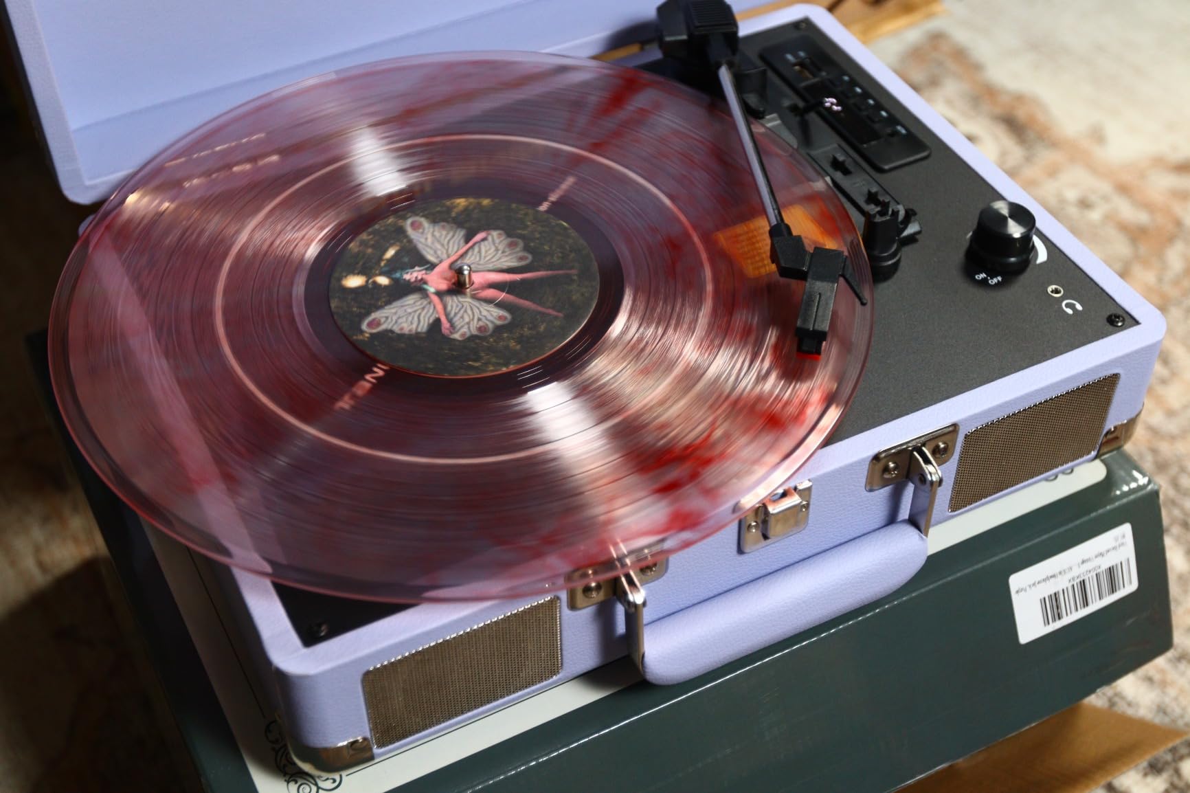 Vinyl Record Player Bluetooth Vintage 3-Speed Portable Suitcase Turntables with Built-in Speakers, Belt-Driven LP Player Support USB Recording AUX-in RCA Line Out Headphone Jack, White customer photo 2