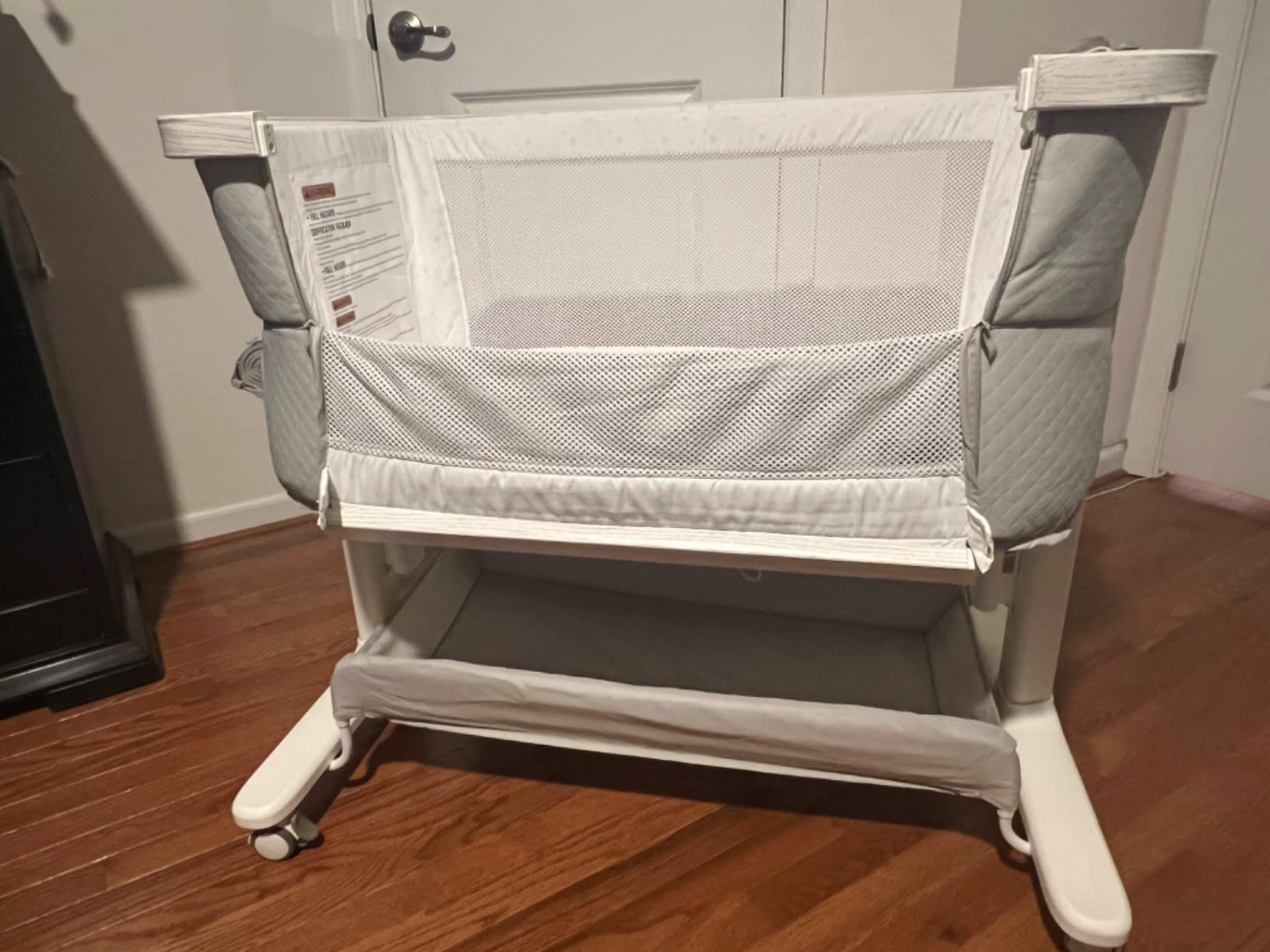 VaVaSoo Electric Rocking Bassinet for Baby customer photo 1
