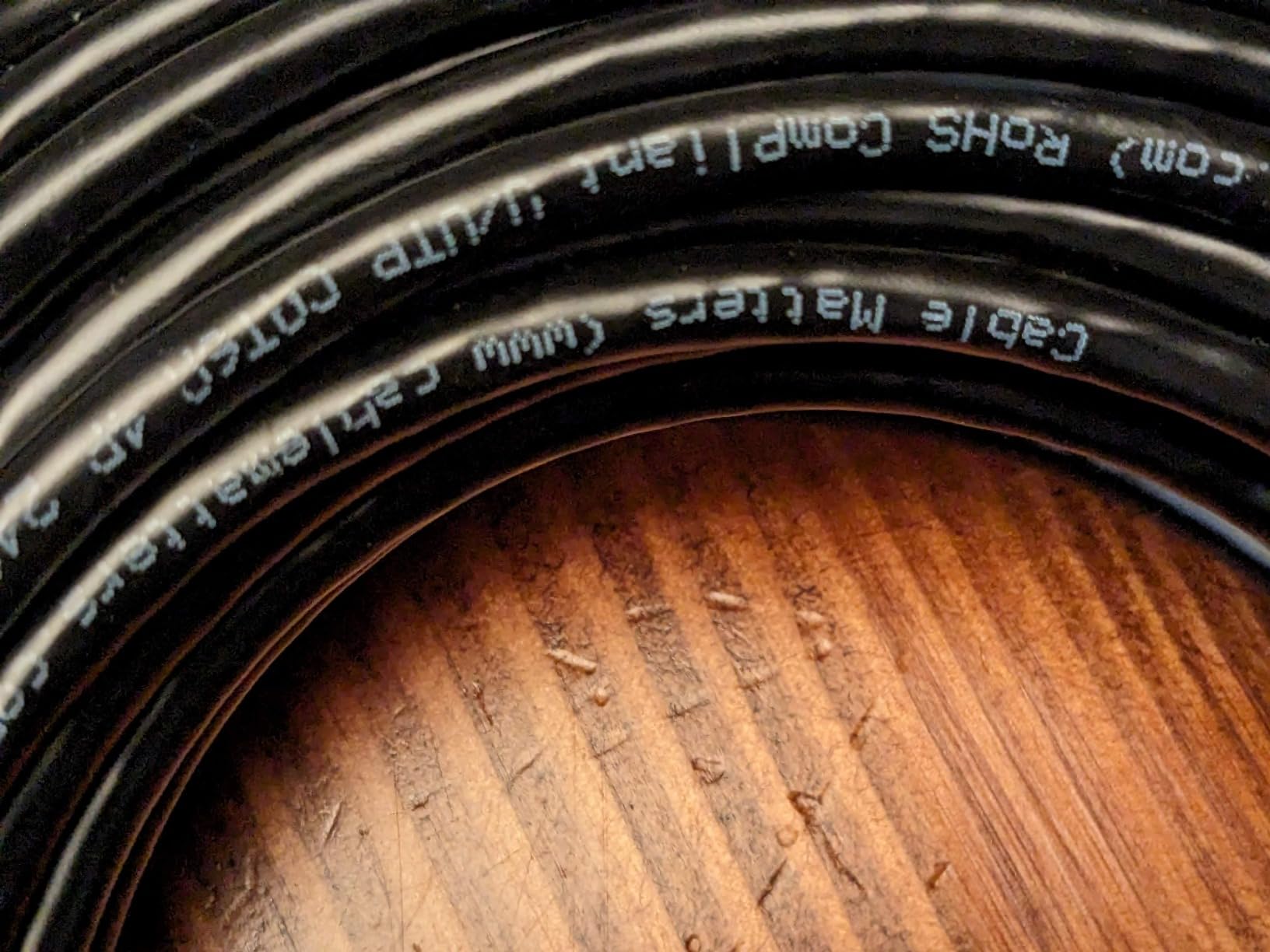 Cable Matters 10Gbps 24AWG Pure Copper Outdoor Cat 6A Ethernet Cable, 100ft customer photo 1