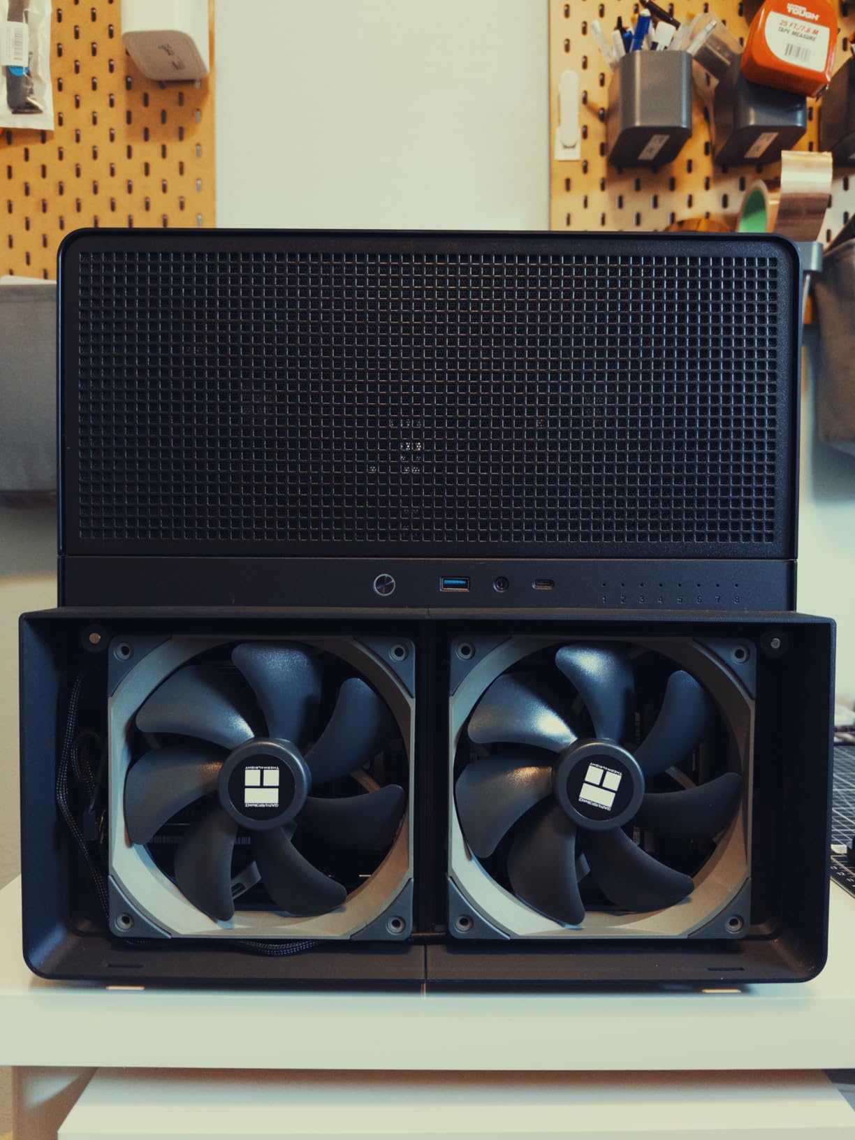 Thermalright TL-C14 140mm Fan, Quiet Operation, S-FDB Bearing, PWM Control, 1500RPM, Balance Performance Case Fan customer photo 2