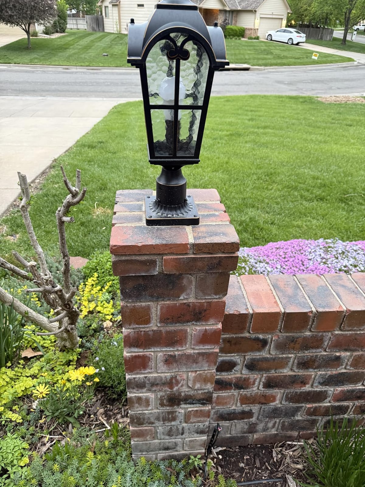 EDISHINE Large Size Dusk to Dawn Outdoor Post Light, 21.9'' H 120V Pole Light Fixture with Pier Mount Base, Waterproof Exterior Lamp Post Lantern Head for Yard, Driveway, Fence, Black, Hardwired customer photo 2