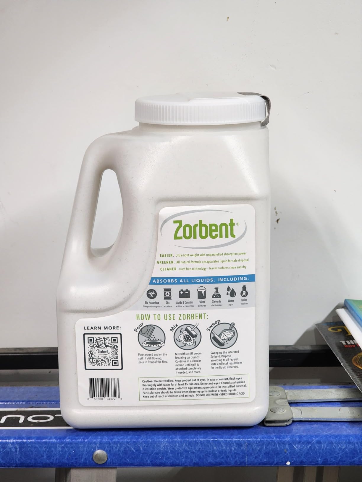 Liquid Spill Kit | 16X More Absorbent than Clay, Commercial-Grade Vomit, Urine, Oil, All Liquids Spill Powder, Reusable customer photo 1