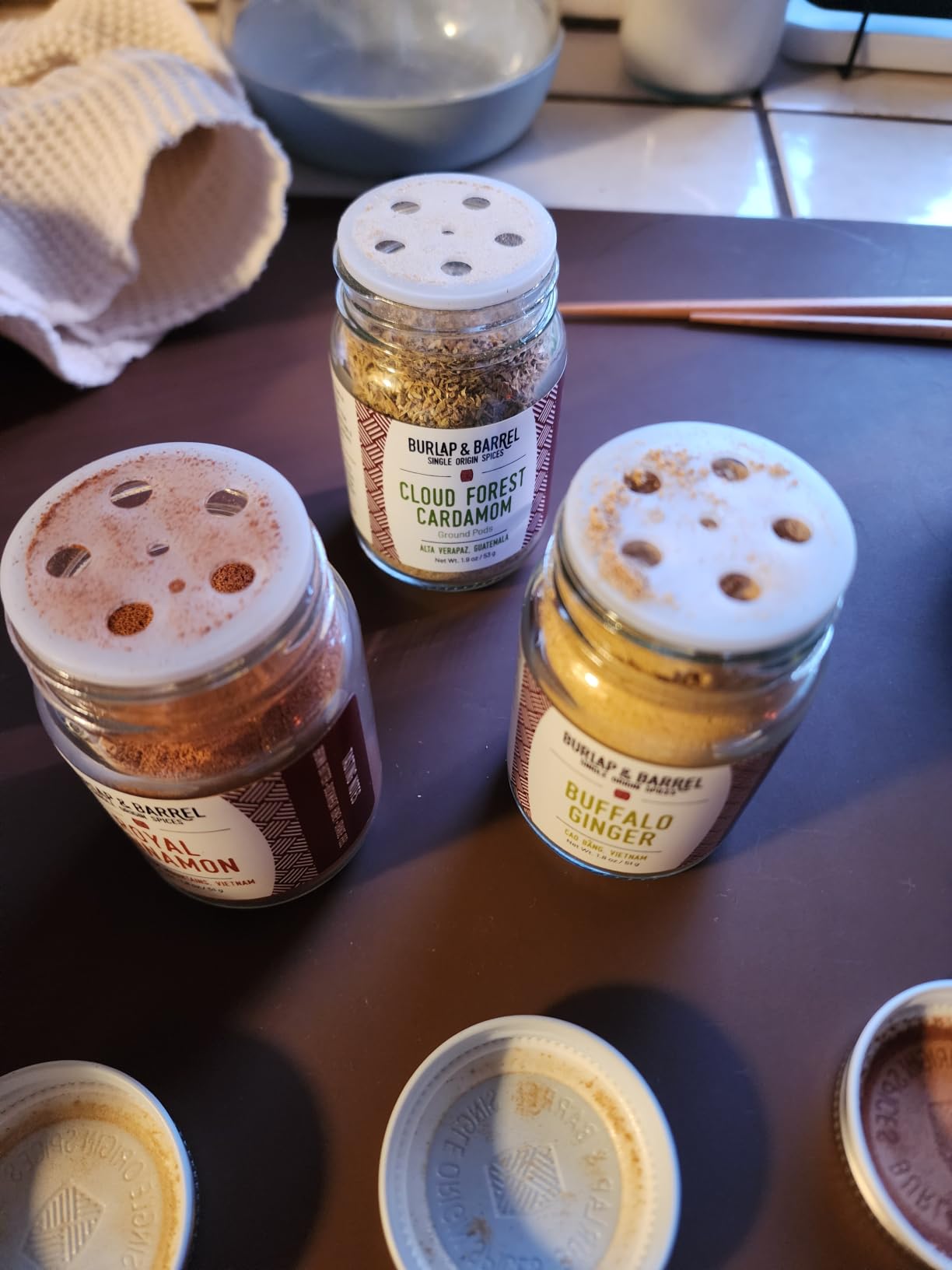 Burlap & Barrel 6-Pack Spice Gift Set – 6 Full-Size Jars of Favorite Spices for the Curious Cook – Includes Cinnamon, Garlic & More Seasonings - As Seen On Shark Tank customer photo 2