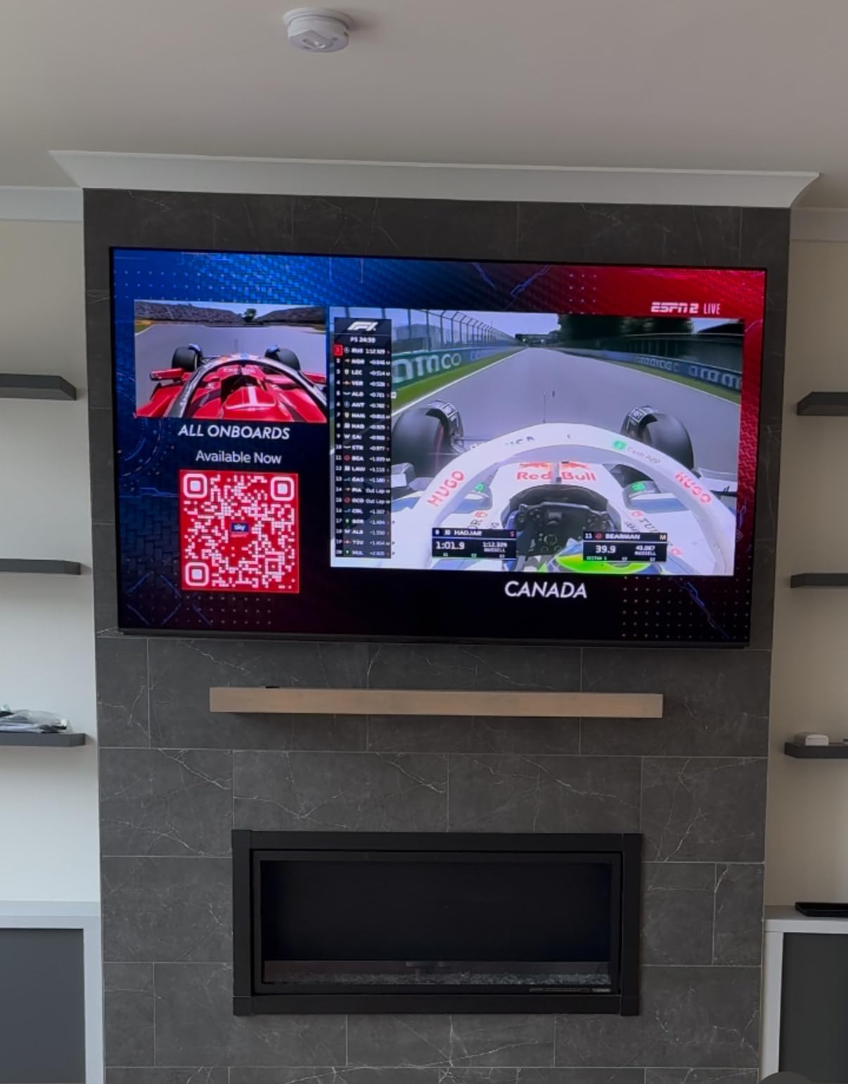 Sony QD-OLED 77 inch BRAVIA XR A95L Series 4K Ultra HD TV: Smart Google TV with Dolby Vision HDR and Exclusive Gaming Features for The PlayStation® 5 XR77A95L- Latest Model,Black customer photo 1