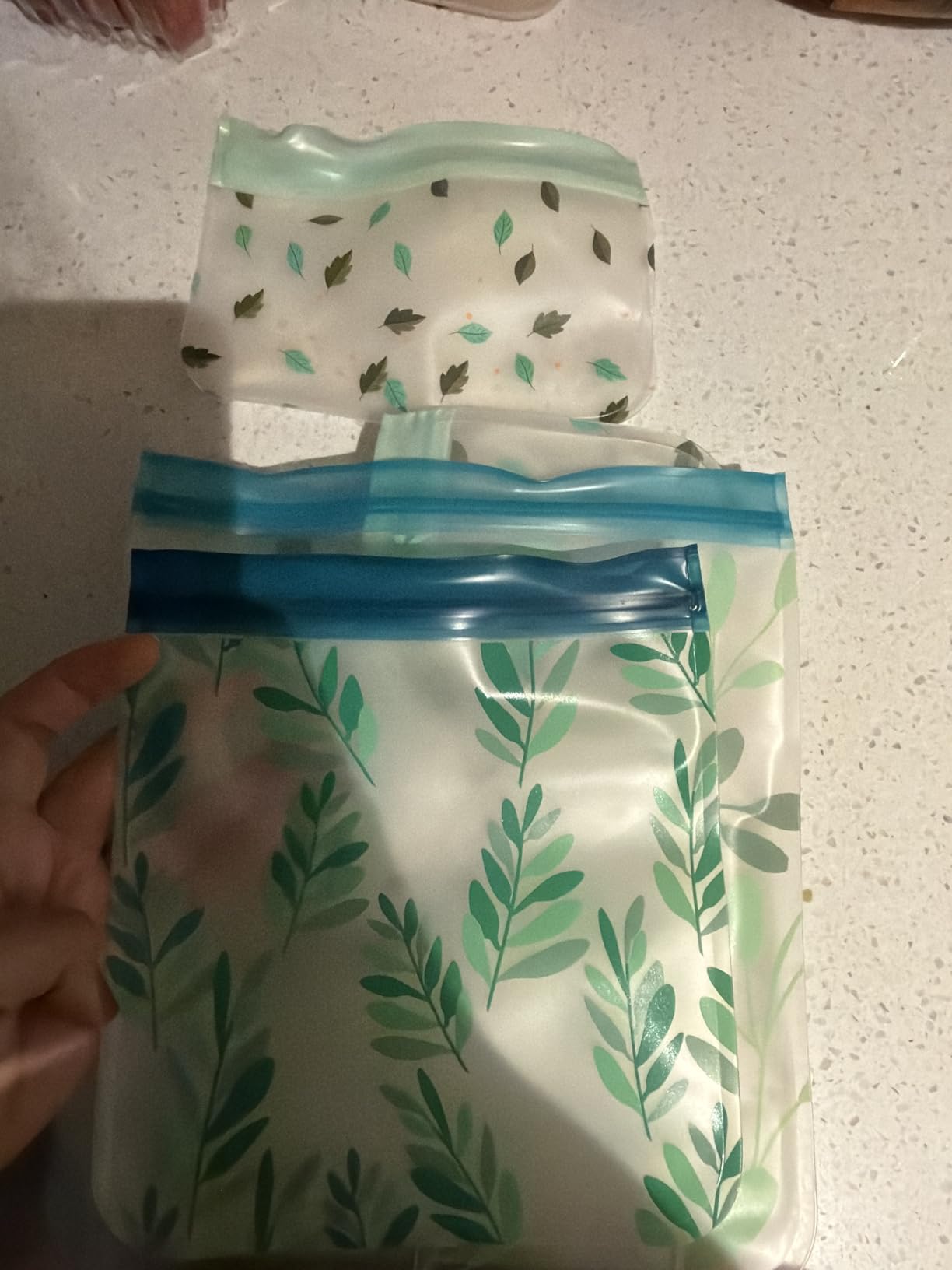 10 Pack Dishwasher Safe Reusable PEVA Food Storage Bags, Leak proof Reusable Freezer Bags for Food Storage Home Organization Traval & Make-up BPA FREE for Food Storage Home BPA FREE for Salad Fruit customer photo 1