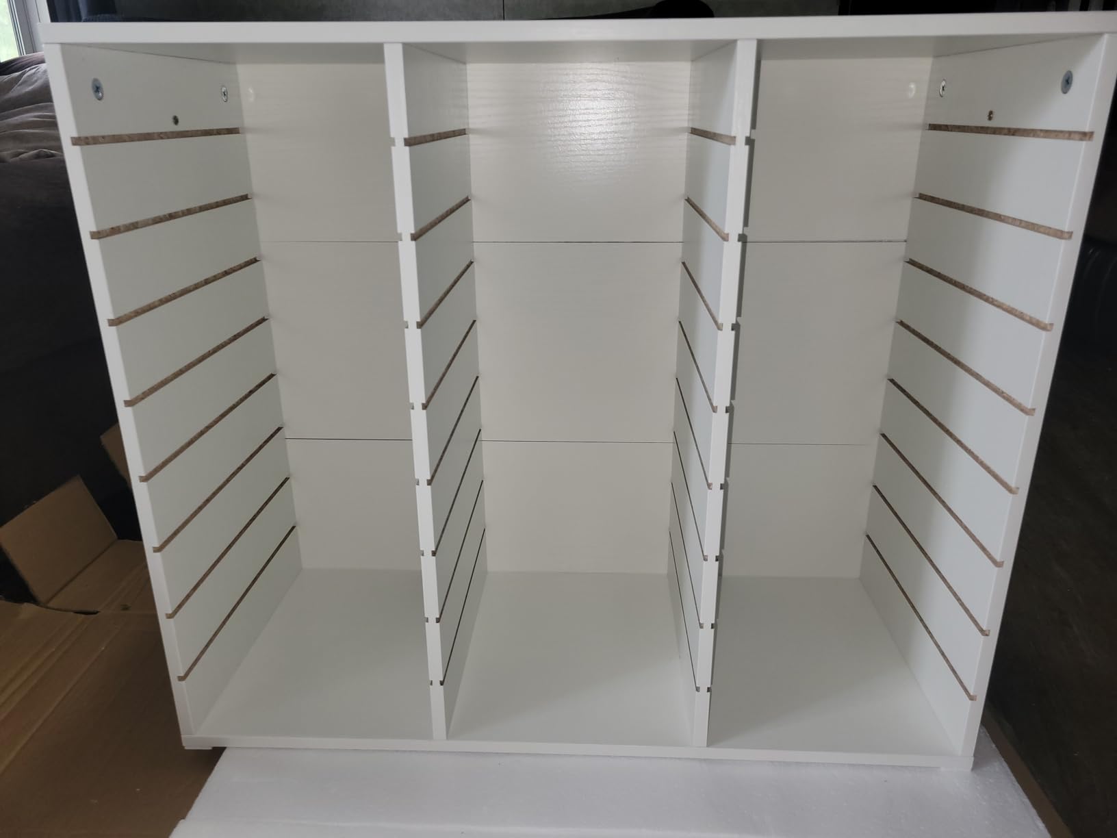 HOOBRO Literature Organizer, 27 Compartments Wooden Mail Organizer, Countertop Literature Sorter with Adjustable Shelves for Home, Office, School, Student Mailbox for Classroom, Greige BG27WF01 customer photo 1