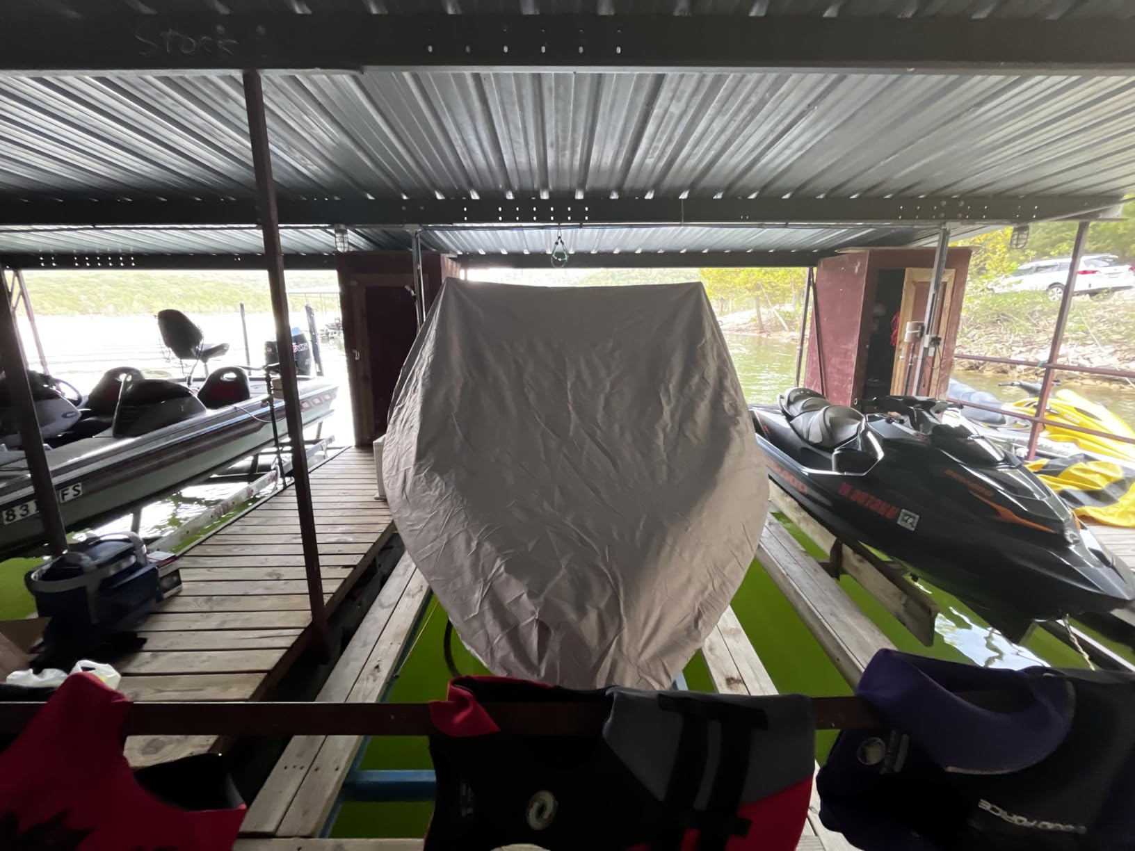 Solim 17'-19' Center Console Boat Cover, 1300D PU Waterproof Trailerable customer photo 1