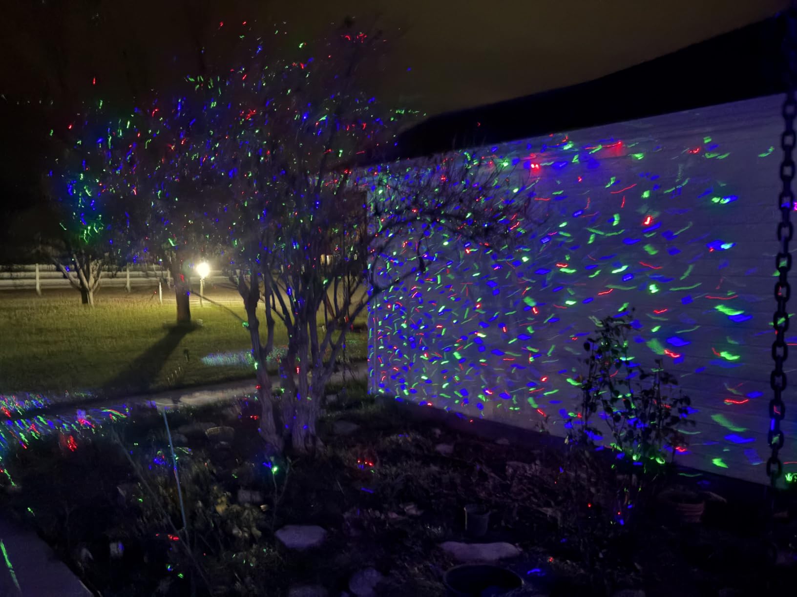 Laser Christmas Projector Lights Outdoor, Firefly Light Show for Trees customer photo 2