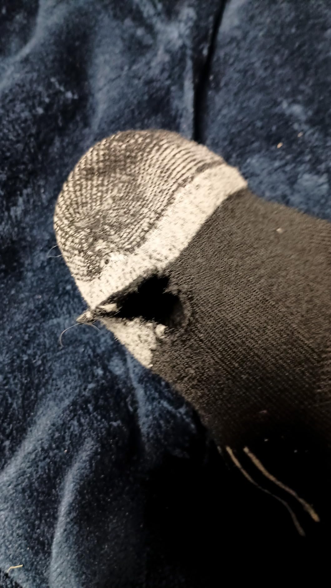 innotree Men's Merino Wool Hiking Socks 3 Pairs customer photo 1