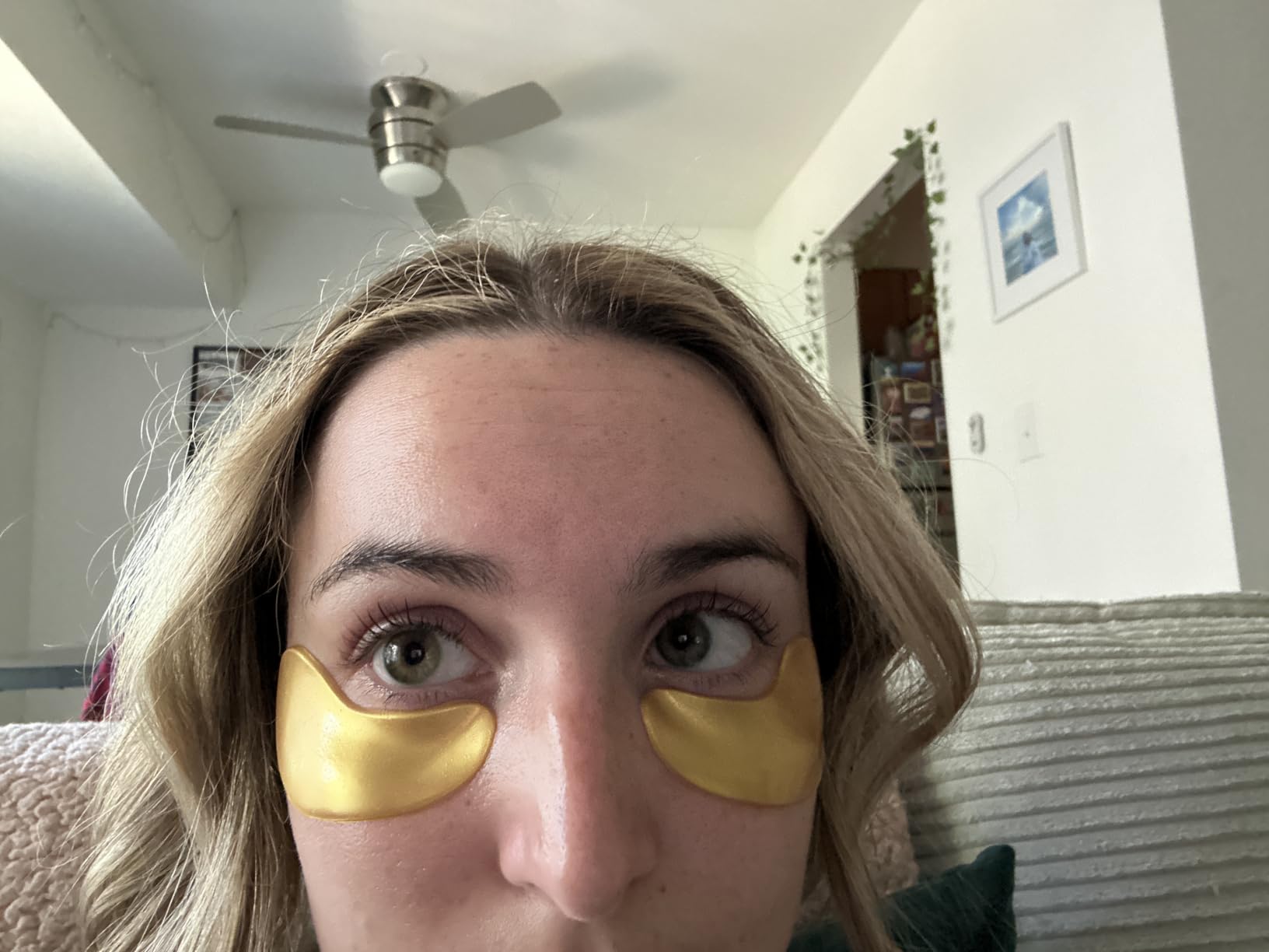 grace & stella Award Winning Under Eye Mask - Teen Gifts, Gel Eye Patches for Dark Circles, Puffy Eyes, Wrinkles, Undereye Bags, Travel Gifts for Women - Vegan, Self Care (6 Pairs, Gold) customer photo 2