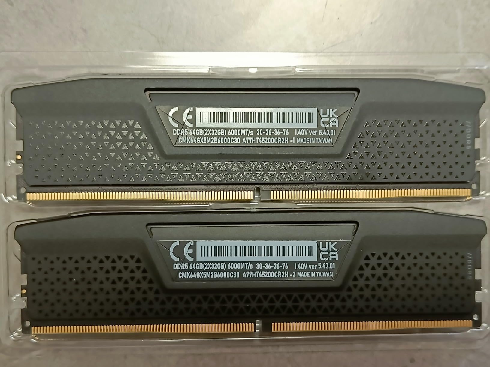 CORSAIR Vengeance DDR5 RAM 64GB (2x32GB) 6000MHz CL30 Intel XMP iCUE Compatible Computer Memory - Black (CMK64GX5M2B6000C30) customer photo 1