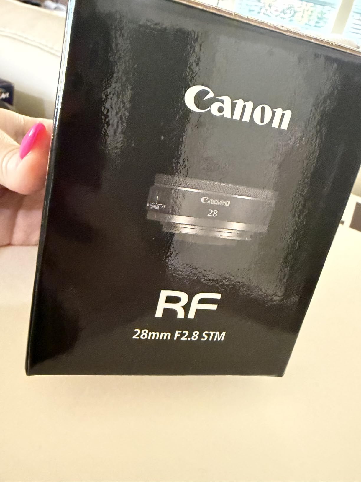 Canon RF28mm F2.8 STM Lens, RF Mount, Wide-Angle, for Full-Frame Cameras customer photo 2